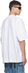 Vetements o1y0924 T-Shirt in White Size US S / EU 44-46 / 1 - 3 Thumbnail