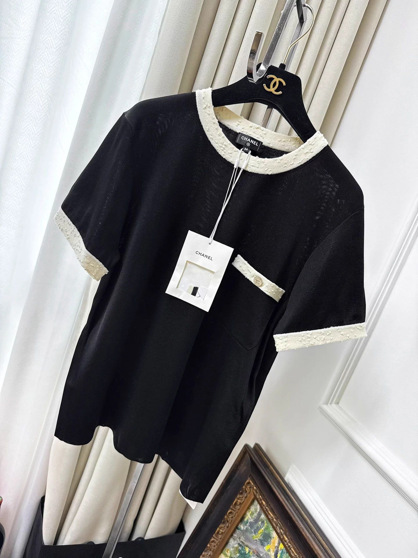 Chanel Chanel 25A Black Off-White Trim Short-Sleeve T-Shirt 34 Size XS / US 0-2 / IT 36-38 - 1 Thumbnail