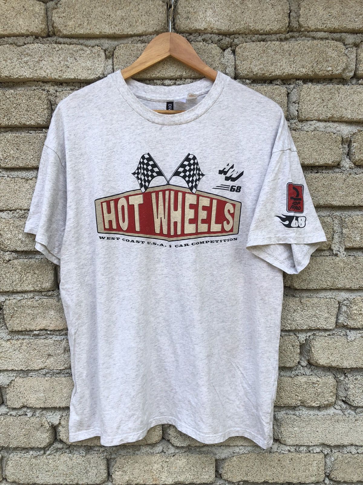Vintage Divided X Hotwhells 1968 Loop Ahead Racing Tour Tee Size US L / EU 52-54 / 3 - 11 Thumbnail