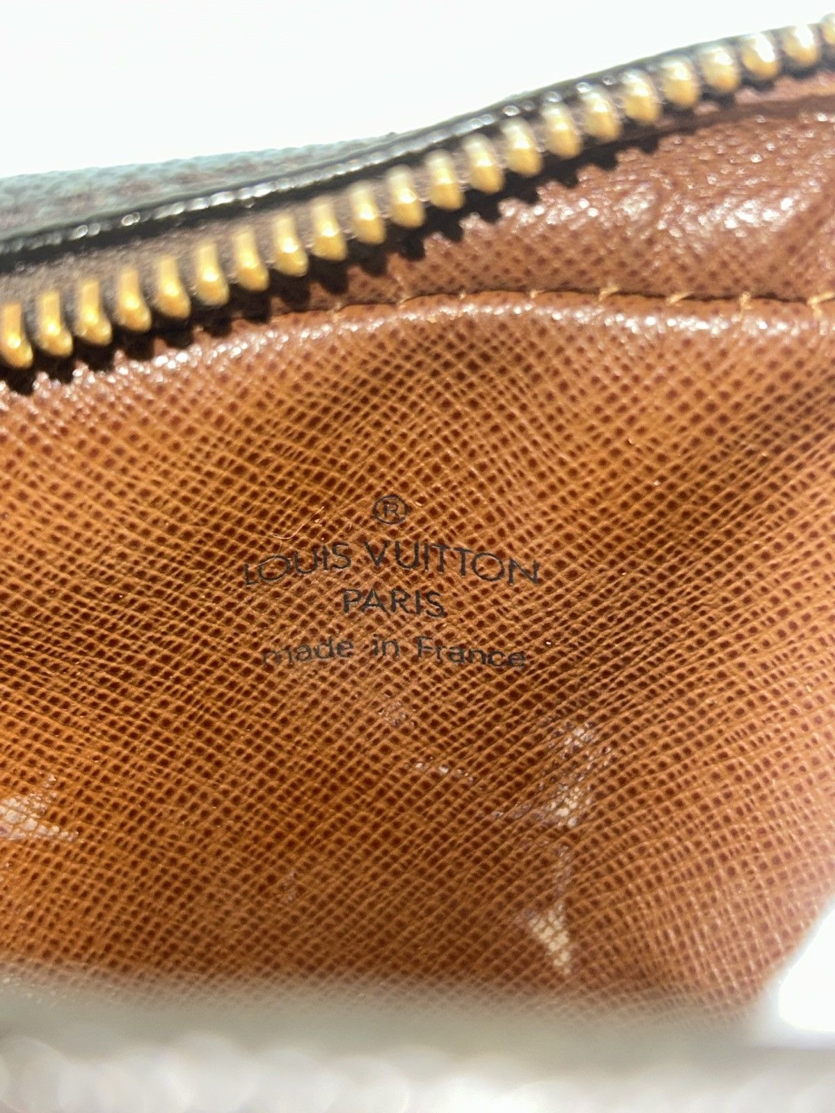 Louis Vuitton Louis Vuitton Monogram Crossbody Bag Size ONE SIZE - 6 Thumbnail