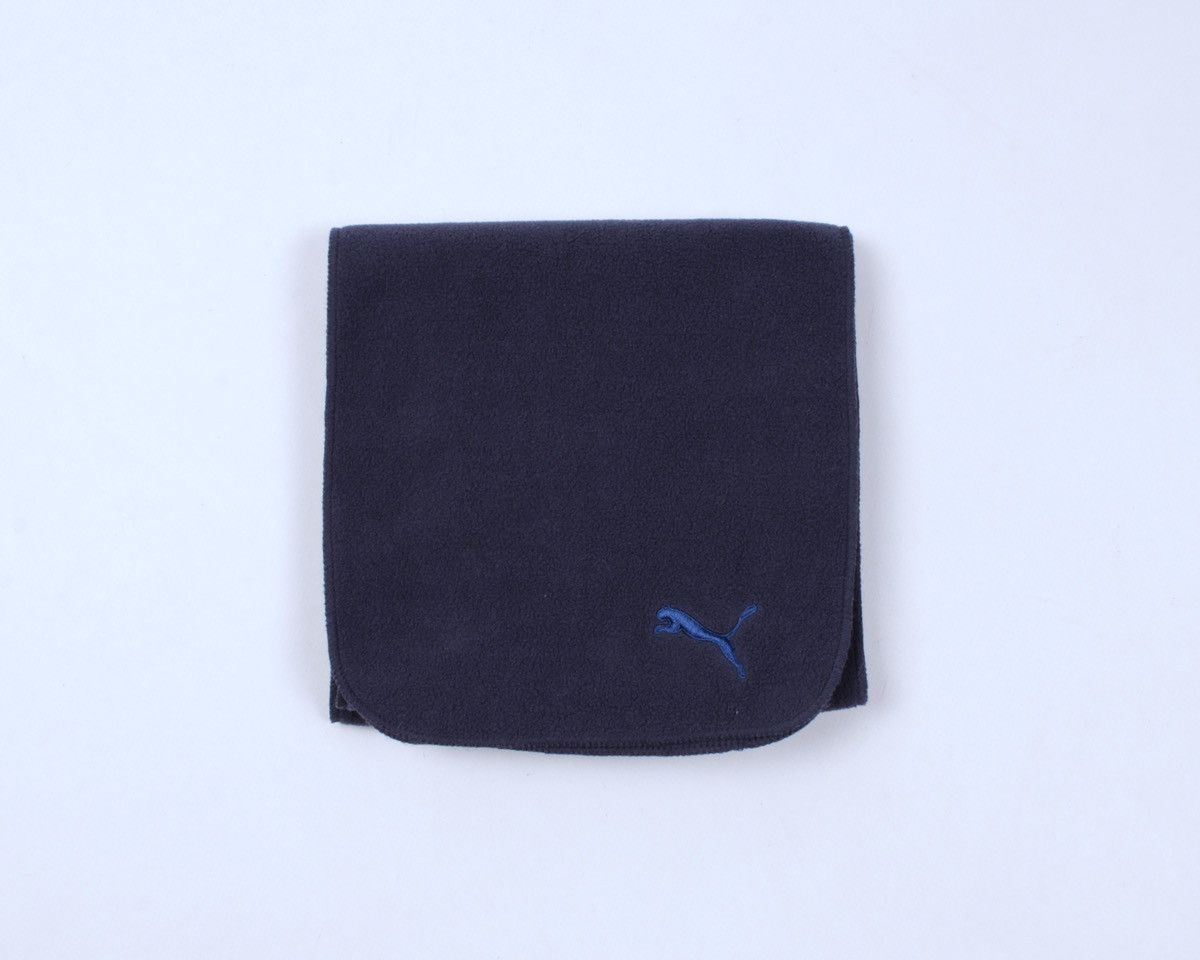 Puma × Vintage PUMA Vintage Fleece Polyester Embroidered Logo Blue Scarf Size ONE SIZE - 1 Thumbnail