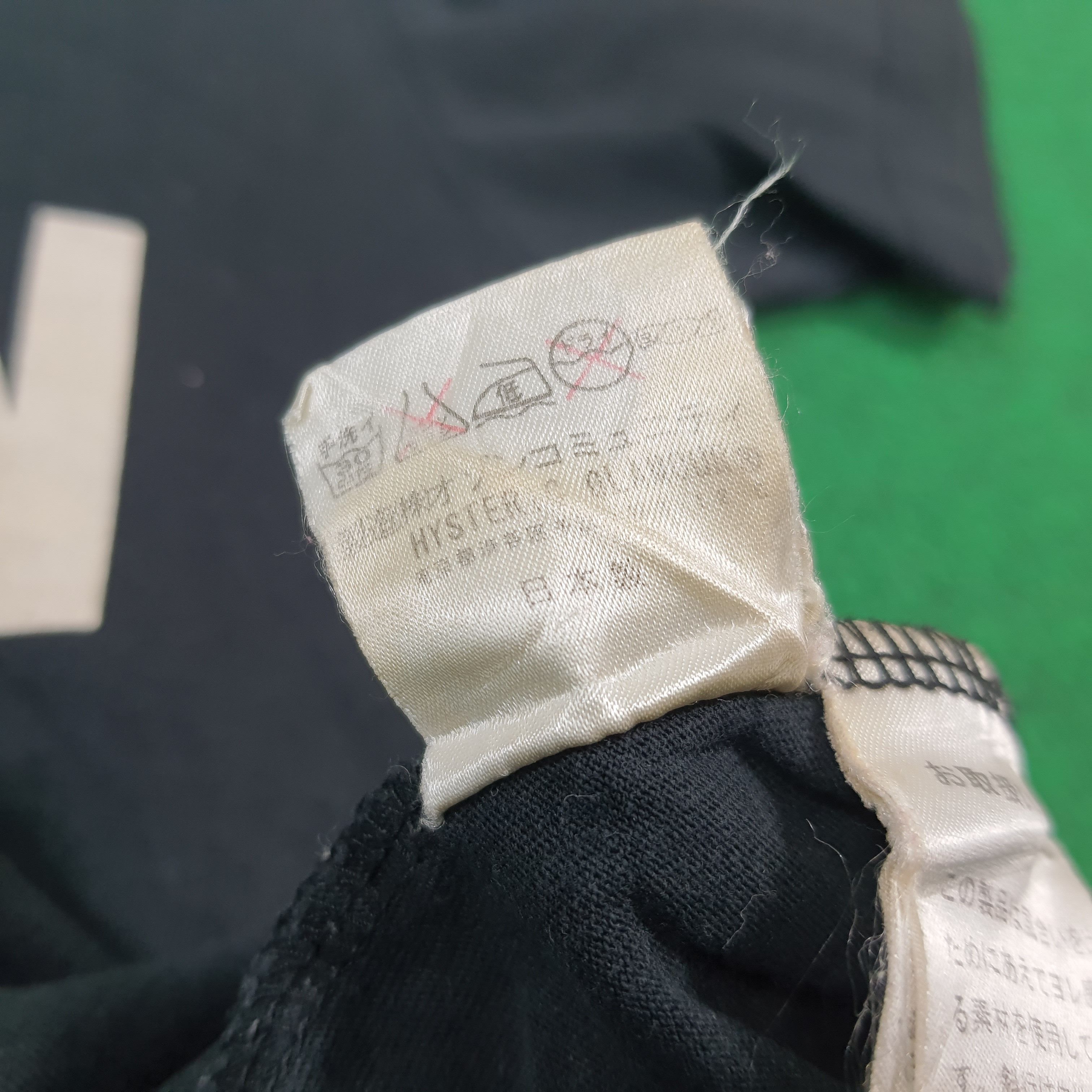 Hysteric Glamour Vintage Hysteric Glamour Japan Naked Graphic Tee C301N30 Size US XS / EU 42 / 0 - 8 Thumbnail