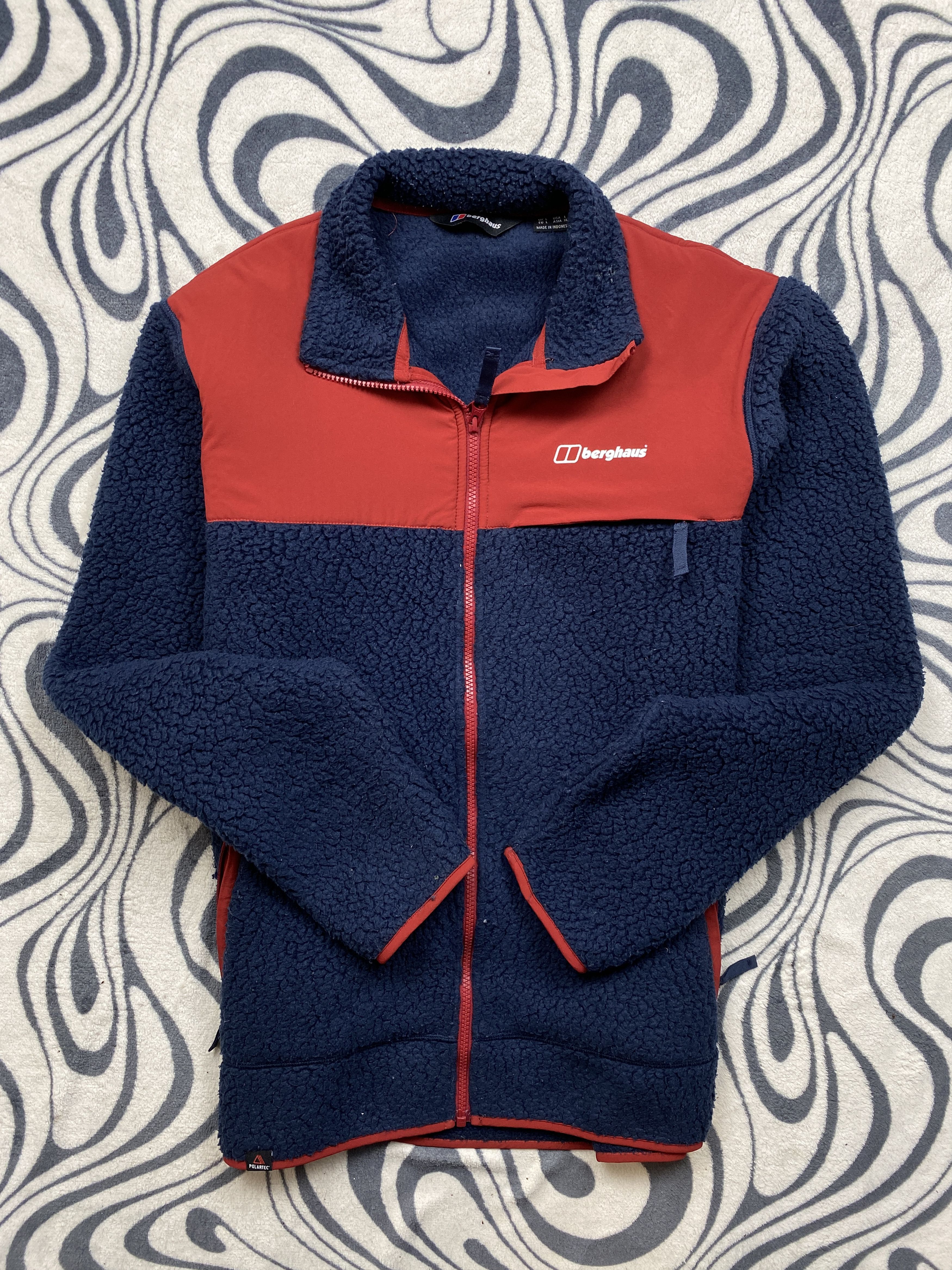 Berghaus Berghaus Vintage Teddy Sherpa Fleece Jacket Size US L / EU 52-54 / 3 - 1 Thumbnail