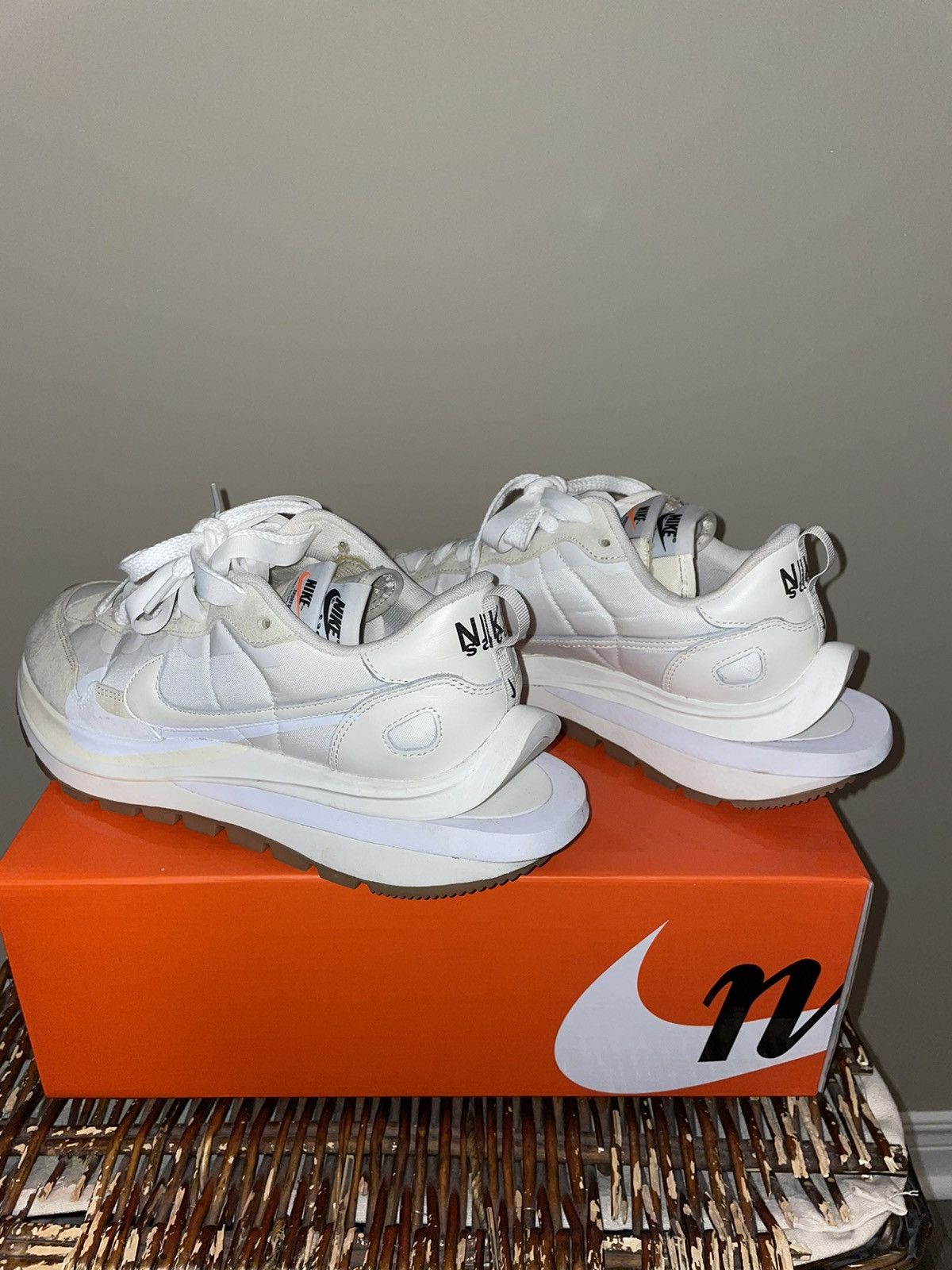 Nike × Sacai Nike Sacai Vaporwaffle “Sail Gum” Size US 10.5 / EU 43-44 - 2 Thumbnail