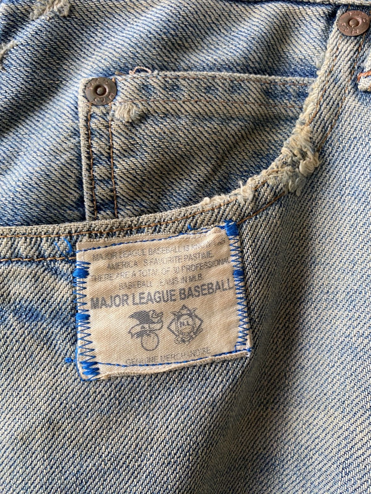 Hollister × Japanese Brand Hollister Co X Louis Vuitton MLB Distressed Denim Size US 33 - 8 Thumbnail