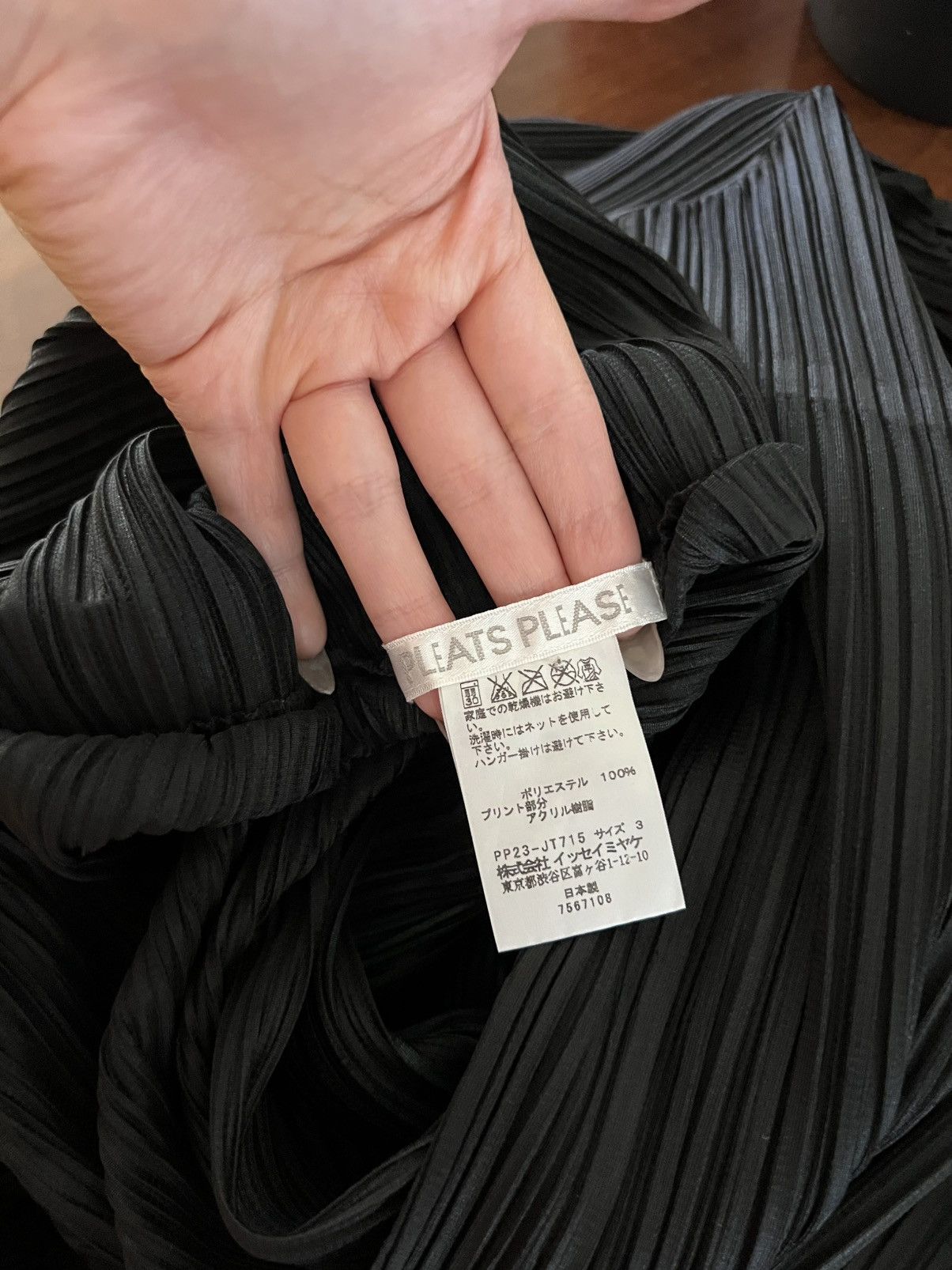 Pleats Please Issey Miyake Issey Miyake Pleats Please Gradient Dress - JP3 Size L / US 10 / IT 46 - 4 Thumbnail