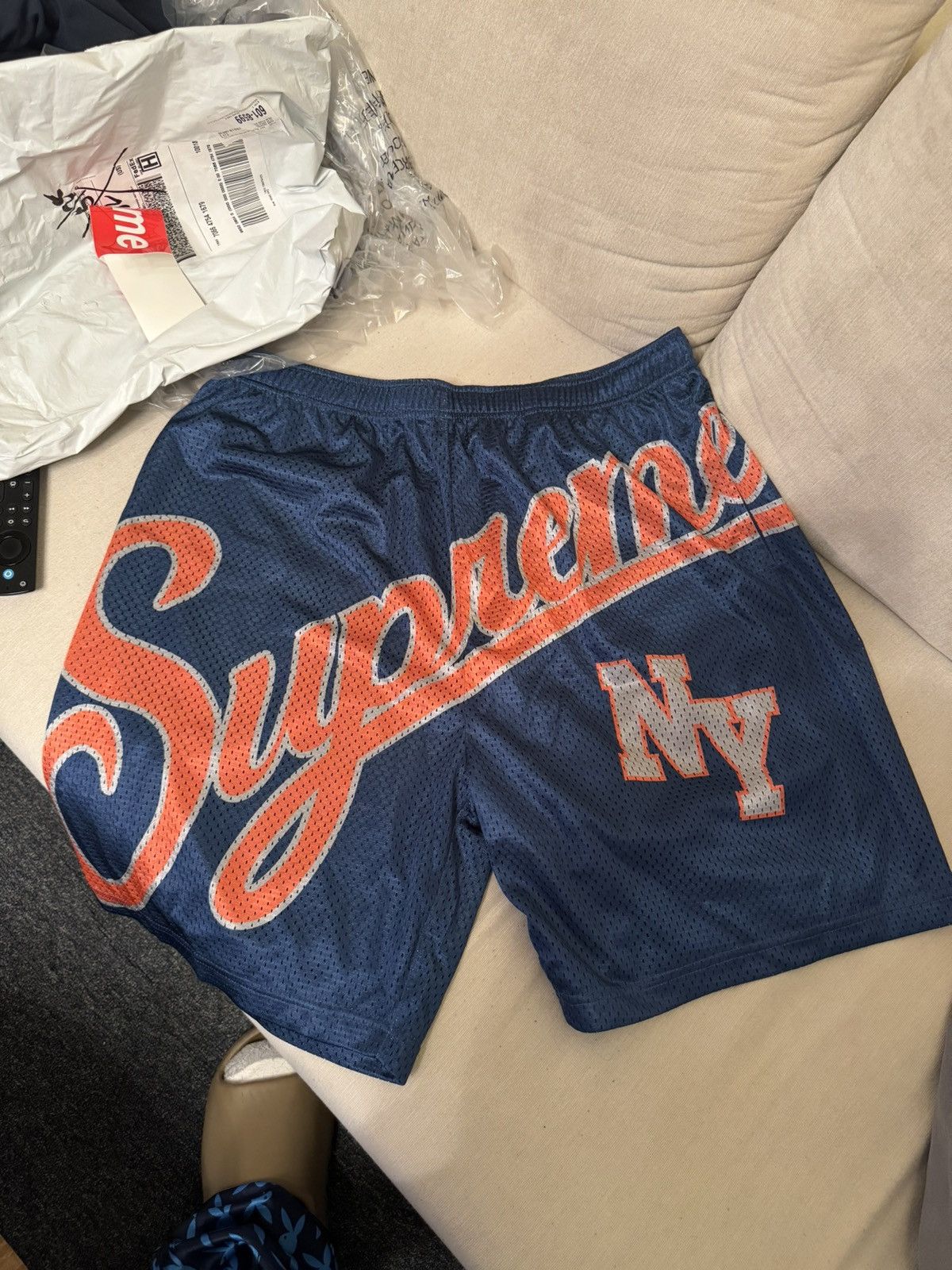 Supreme shorts dhgate online