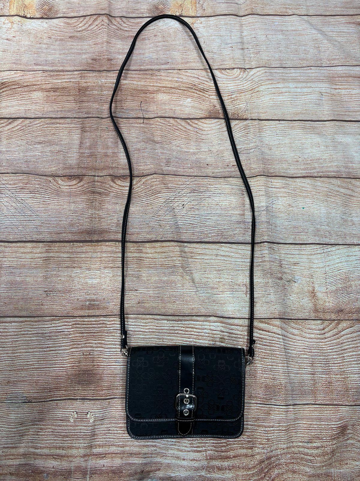 Croft & Barrow Croft & Barrow Black Floral Pattern Crossbody Bag NWOT Size ONE SIZE - 1 Thumbnail