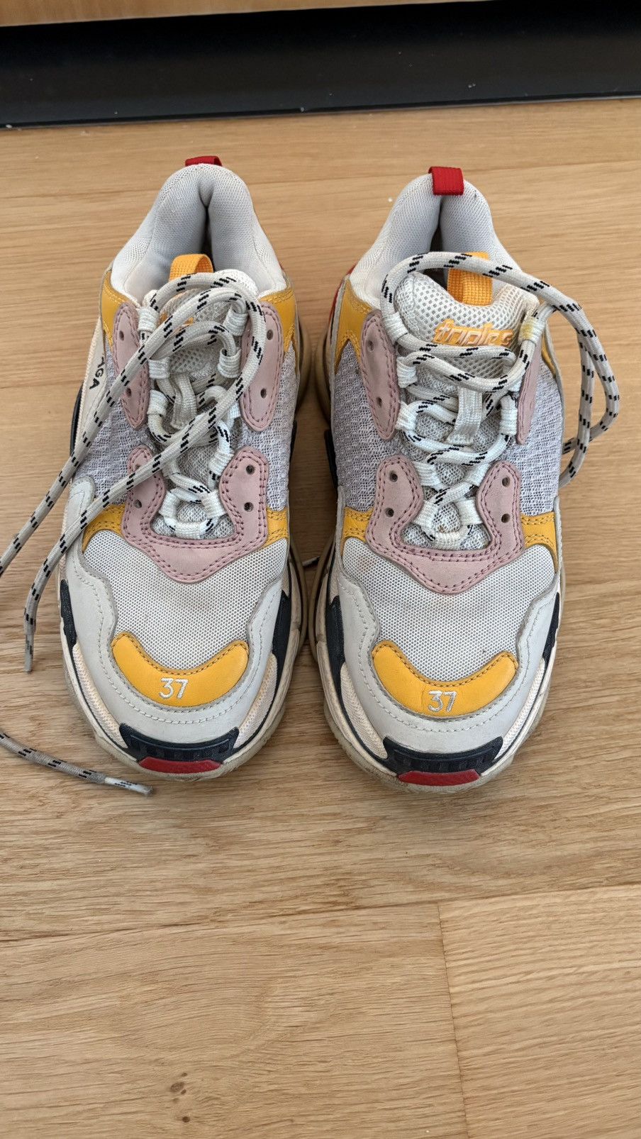 Balenciaga Authentic Balenciaga Triple S sneakers f Size US 7 / IT 37 - 1 Thumbnail