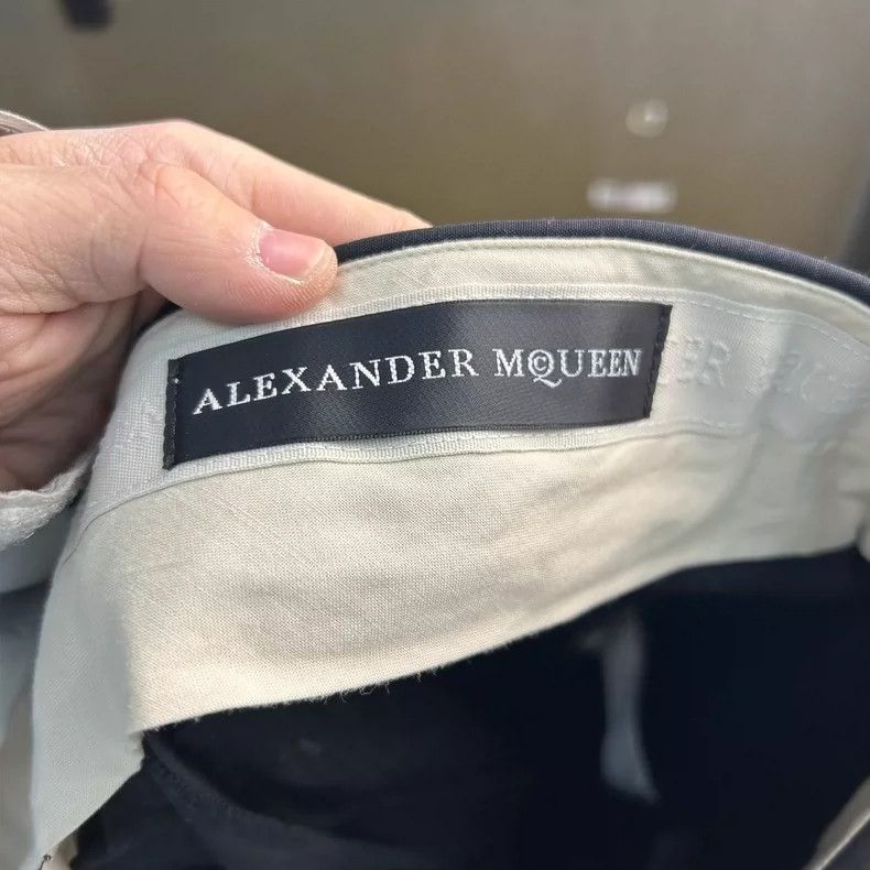 Alexander McQueen Alexander Mcqueen Size175/78A Butterfly embroidered casual Size 40R - 3 Thumbnail