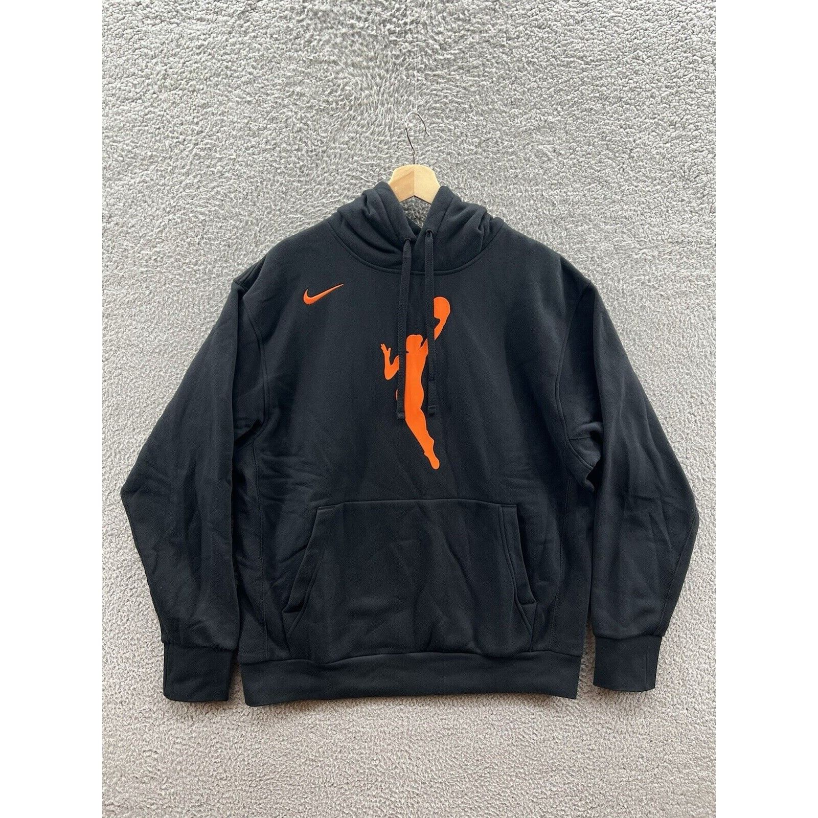 Nike Nike WNBA Logo Pullover Hoodie DR9596-010 Black/Orange Size L / US 10 / IT 46 - 1 Thumbnail