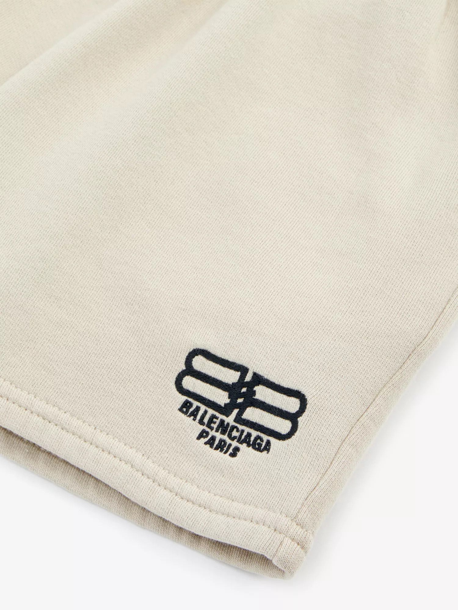 Balenciaga o1in1g1024 KIDS - BB Paris Icon Jogging Shorts Light Beige Size US 26 / EU 42 - 2 Thumbnail