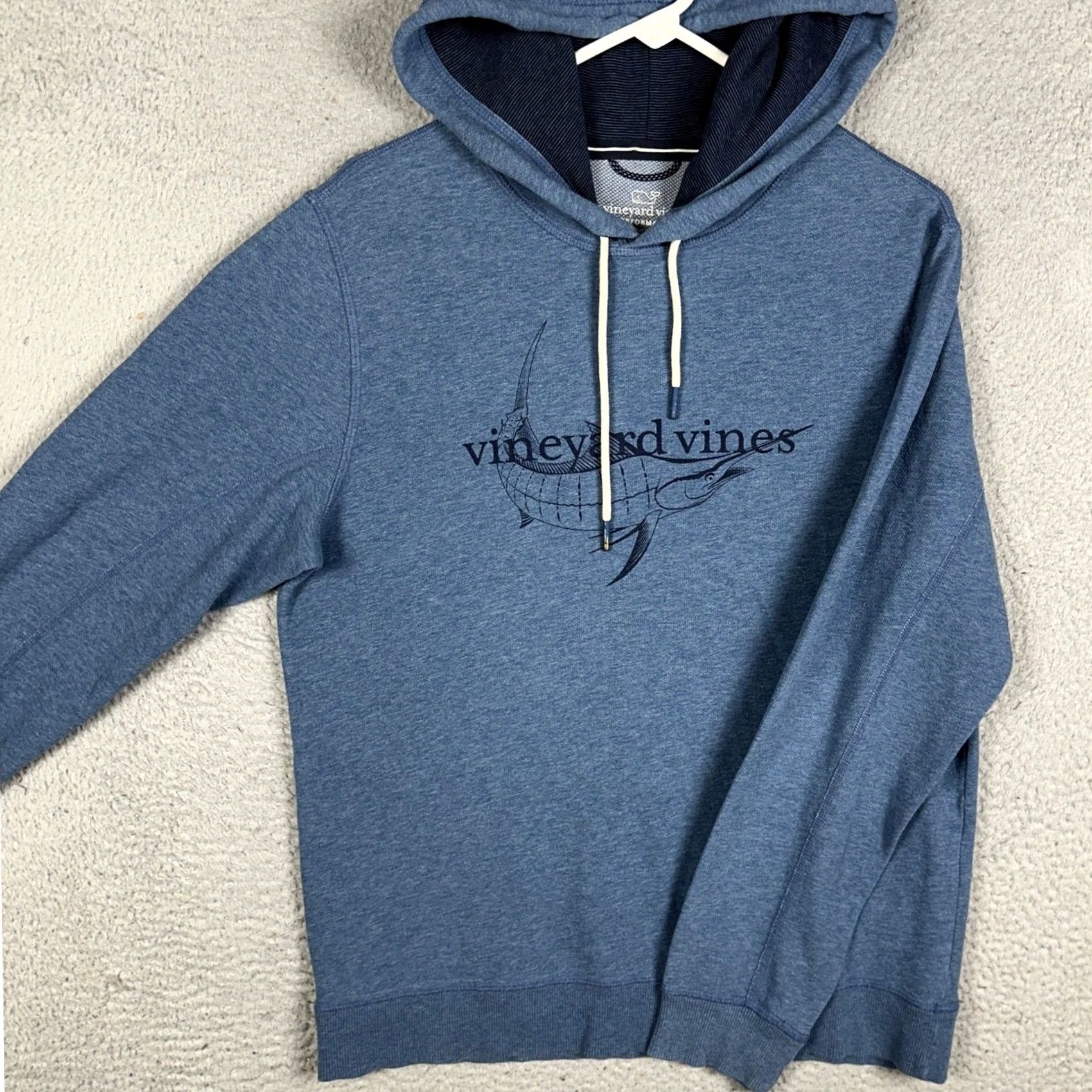 Vineyard Vines Vineyard Vines Hoodie Mens S Navy Blue Performance Marlin Graphic Sweatshirt Size US S / EU 44-46 / 1 - 2 Thumbnail