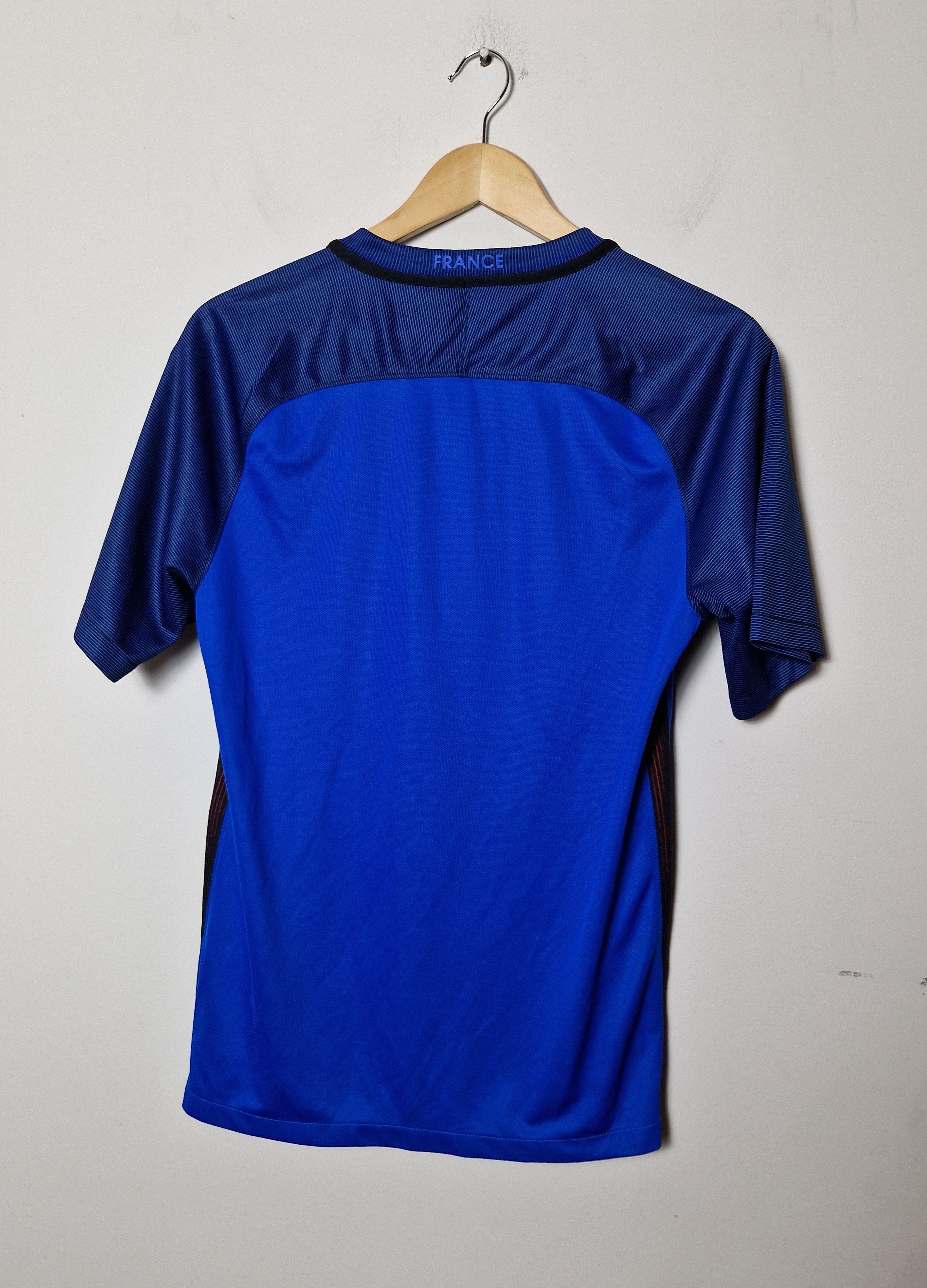 Nike Nike FRANCE 2016/17 L Home Football Shirt Soccer Jersey FFF Size US S / EU 44-46 / 1 - 10 Thumbnail
