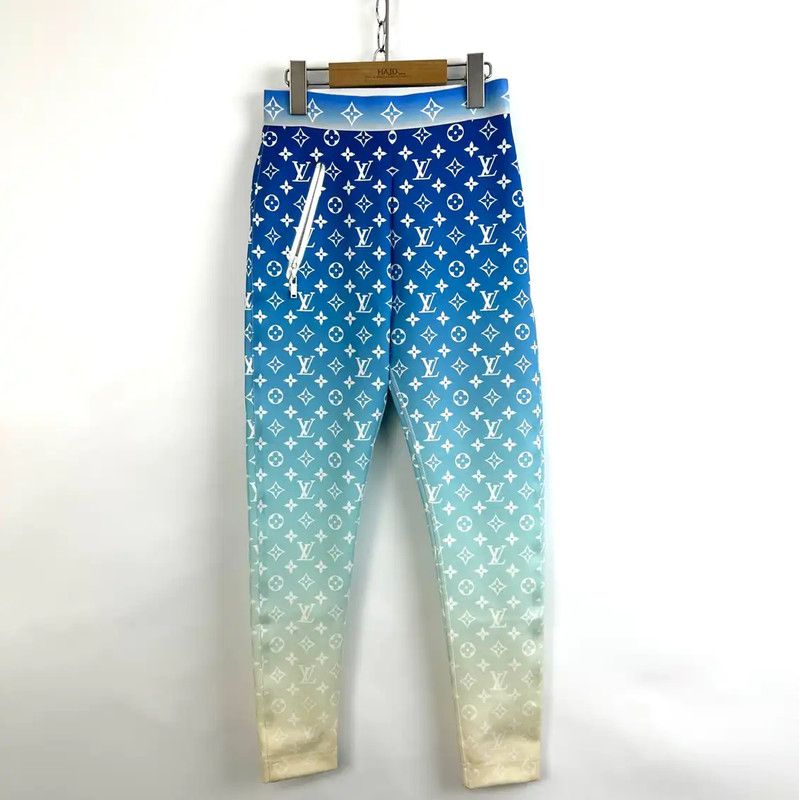 Louis Vuitton Louis Vuitton Light Blue Monogram Summer Pants 0089 Size 27" / US 4 / IT 40 - 1 Thumbnail