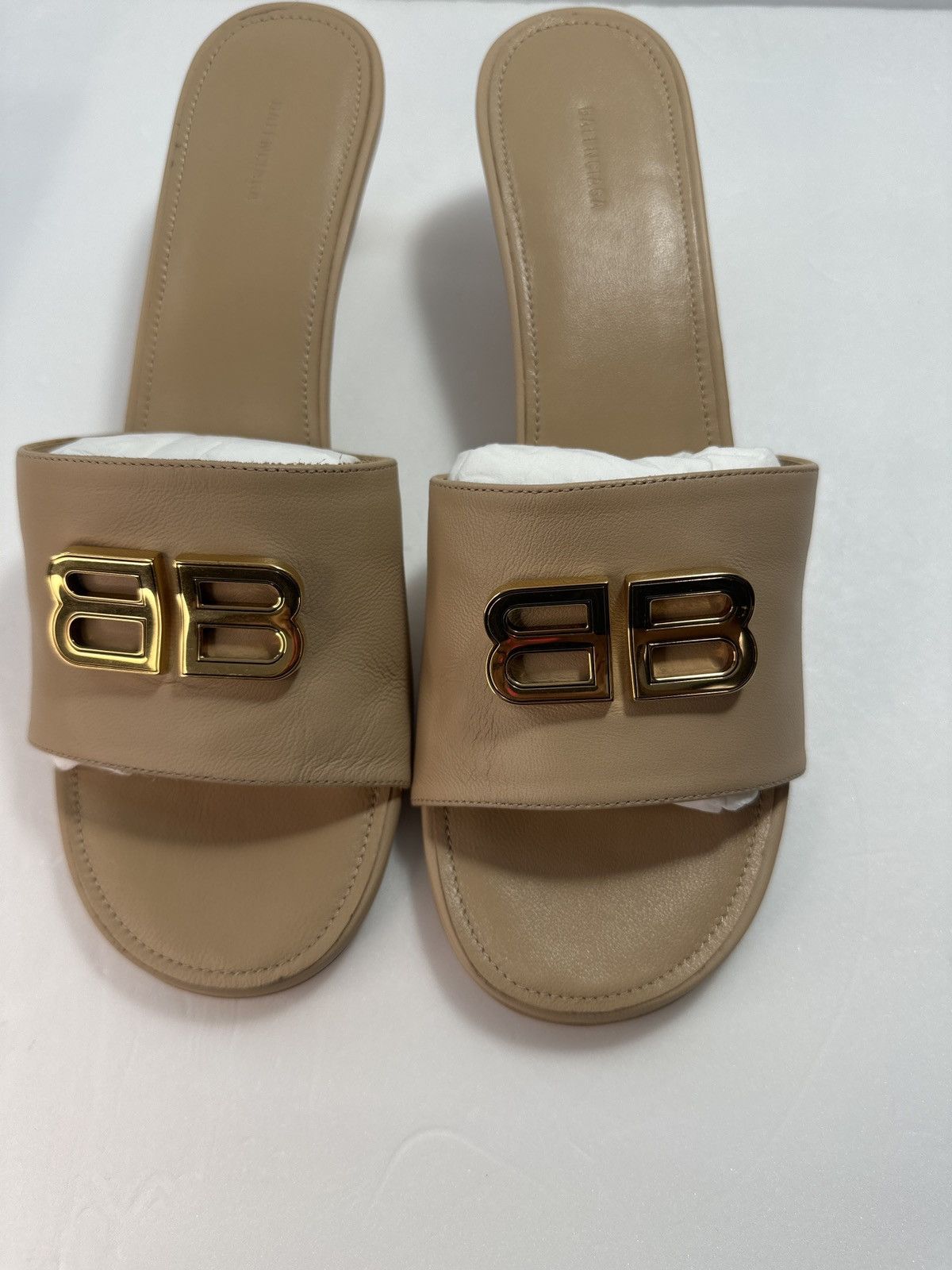 Balenciaga 💯- New Authentic Balenciaga Beige Groupie Leather Heels Size US 9 / IT 39 - 18 Thumbnail