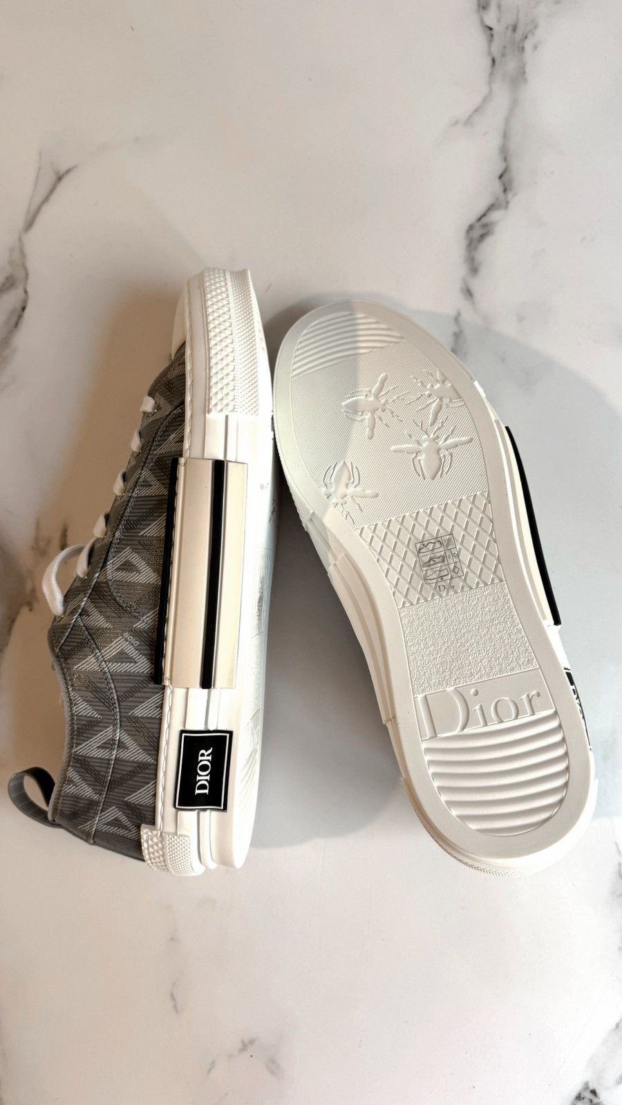 Dior Dior B23 CD Diamond Low-Top Sneakers in Gray and White Size US 11 / EU 44 - 6 Thumbnail