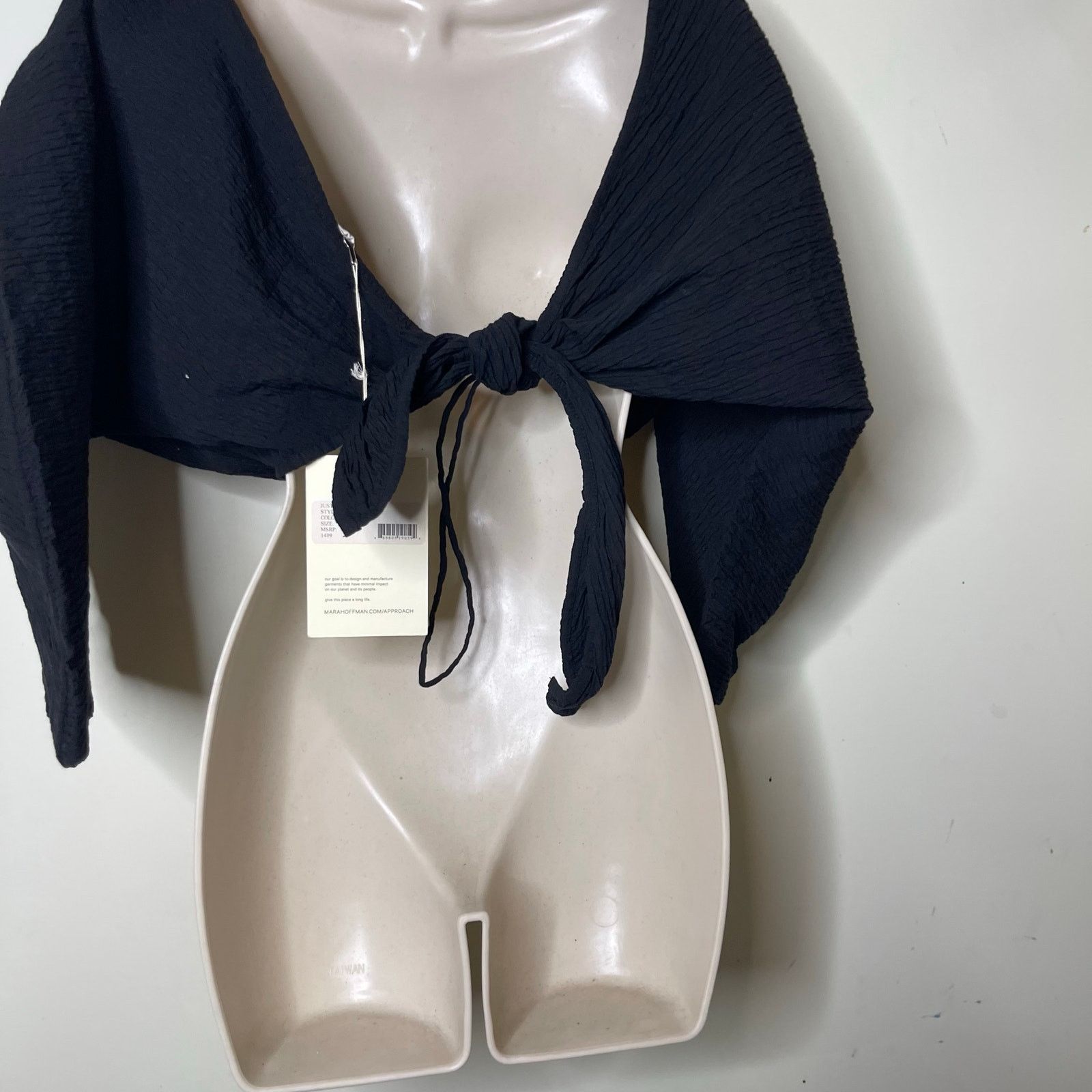 Mara Hoffman Mara Hoffman Justine Twist-Front Cropped Blouse Black sz L Size L / US 10 / IT 46 - 12 Thumbnail