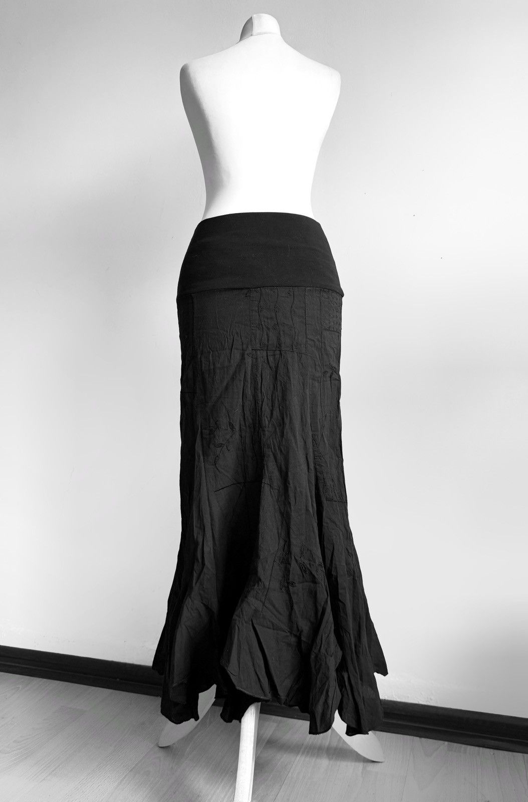 Vintage Maxi asymmetrical witchy skirt Size 26" / US 2 / IT 38 - 4 Thumbnail