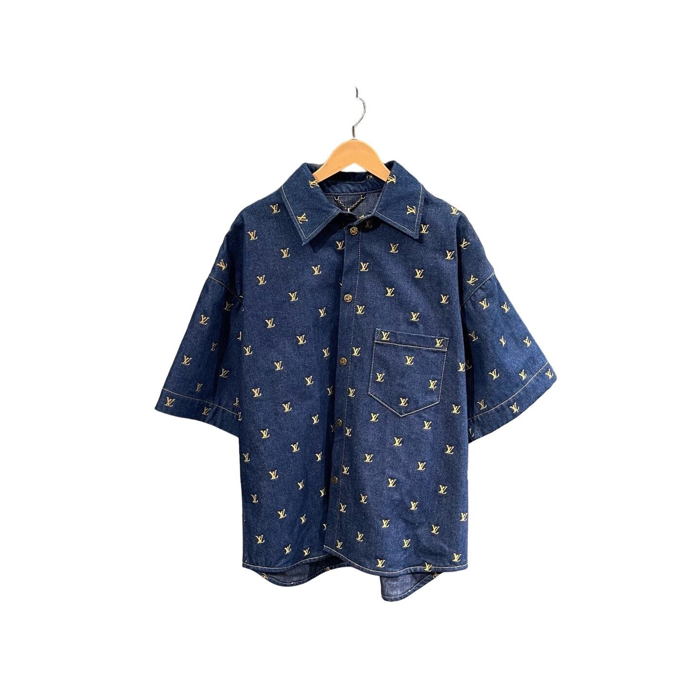 Louis Vuitton Louis Vuitton Monogram Embroidery Denim Shirt L Size US L / EU 52-54 / 3 - 1 Thumbnail