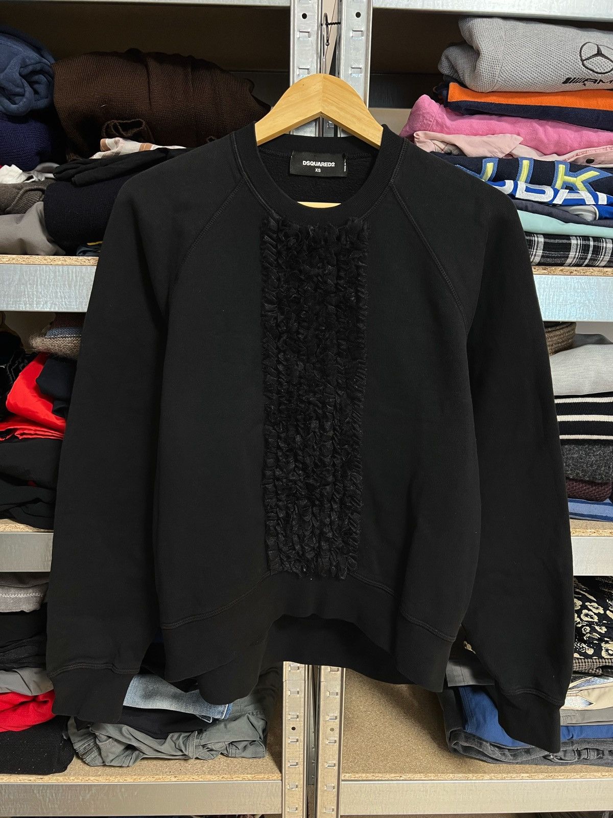 Dsquared2 Dsquared2 Cropped Sweatshirt Black Size XS Made In Italy Size XS / US 0-2 / IT 36-38 - 1 Thumbnail