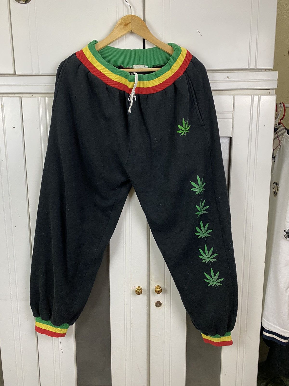 Vintage Jamaica Pants Stripes Rasta/Bob Marley Embroidered Logo 2024 Marijuana SweatPants Size 30