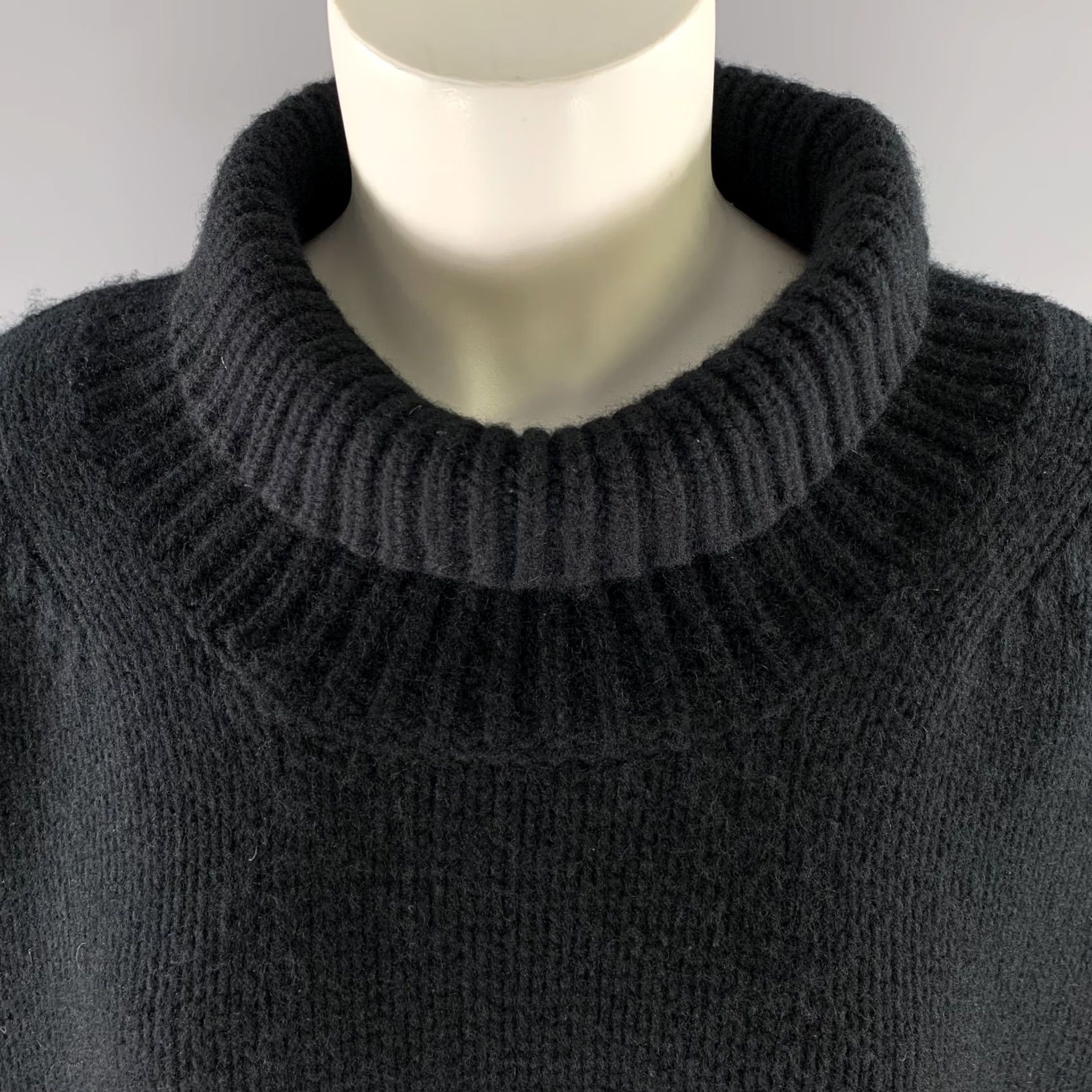 Vintage SABLYN Size L Black Cashmere Polyester Turtleneck Sweater Size L / US 10 / IT 46 - 2 Thumbnail