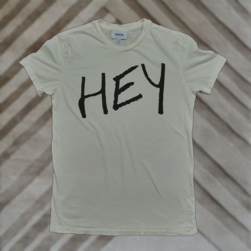 Vintage VINTAGE Koch T Shirt Womens XS X Small White Cream Hey Casual Top Distressed Size XS / US 0-2 / IT 36-38 - 1 Thumbnail