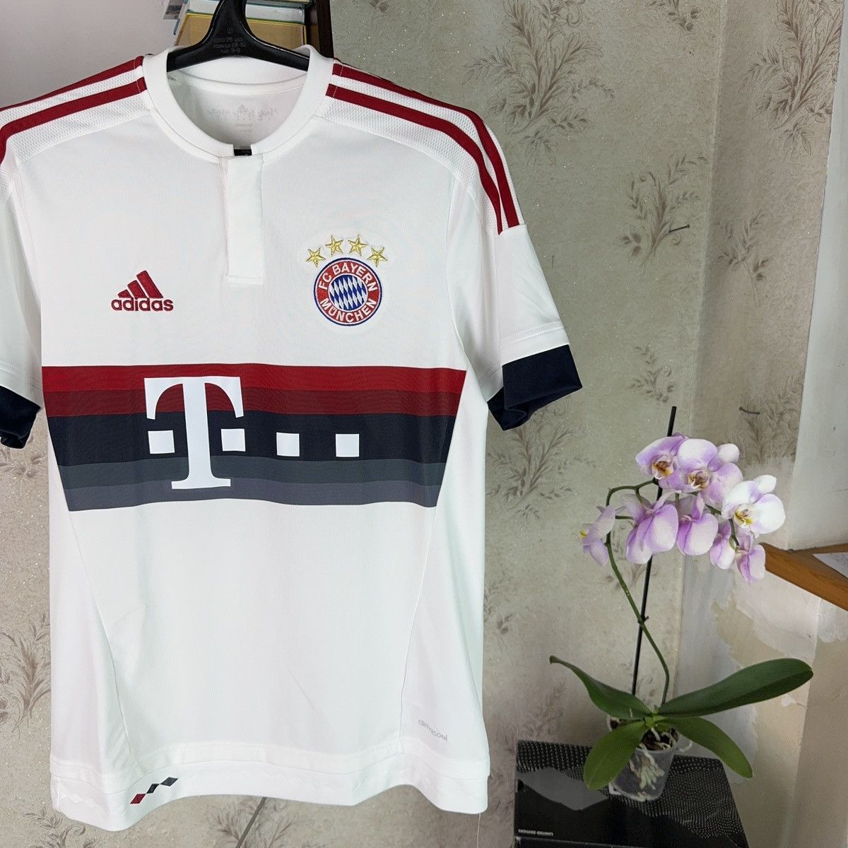 Adidas Adidas Bayern Munich Jersey 2014-2015 Away Alaba #27 White Size US M / EU 48-50 / 2 - 2 Thumbnail