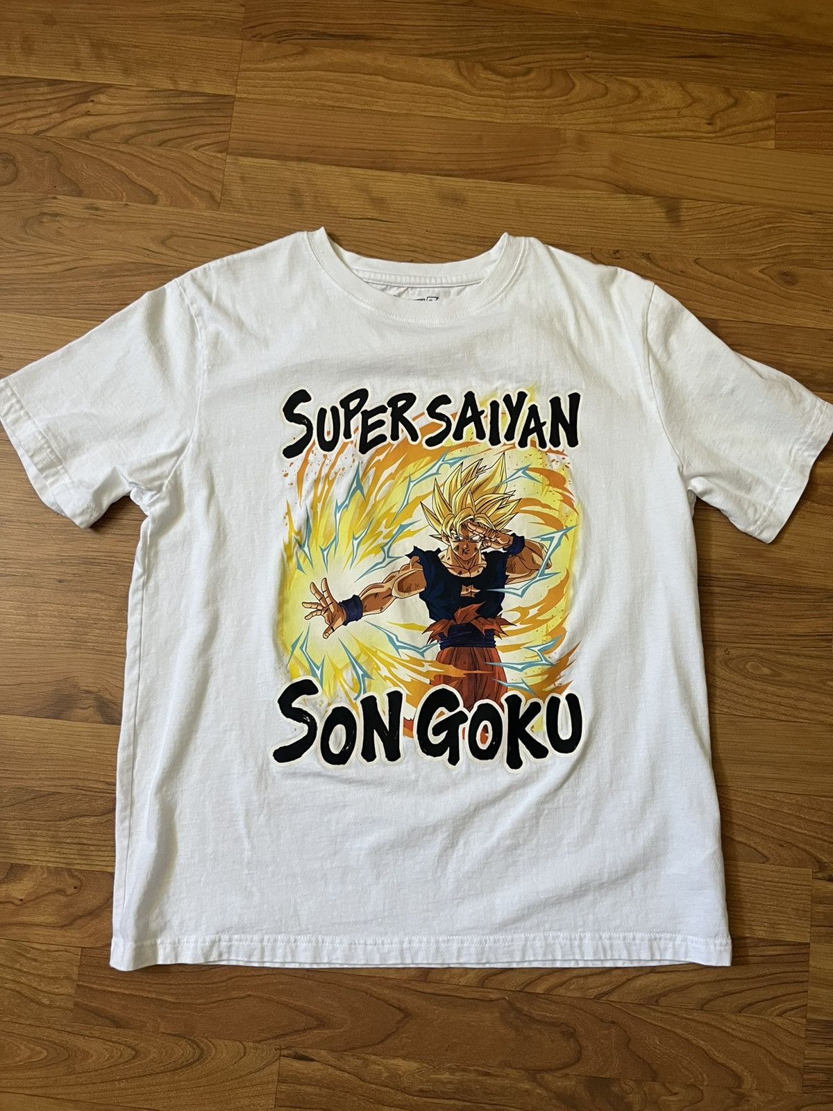 Other Dragon Ball Z Super Saiyan Son Goku White T-Shirt Size Large Size US L / EU 52-54 / 3 - 1 Thumbnail