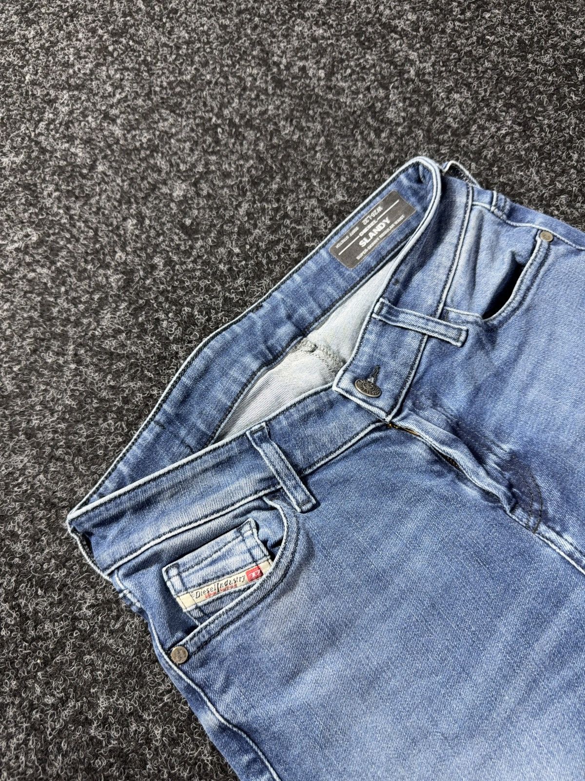 Diesel 00s Diesel Luxury Slandy Super Skinny Y2K Light Wash Jeans Size 28" / US 6 / IT 42 - 9 Thumbnail
