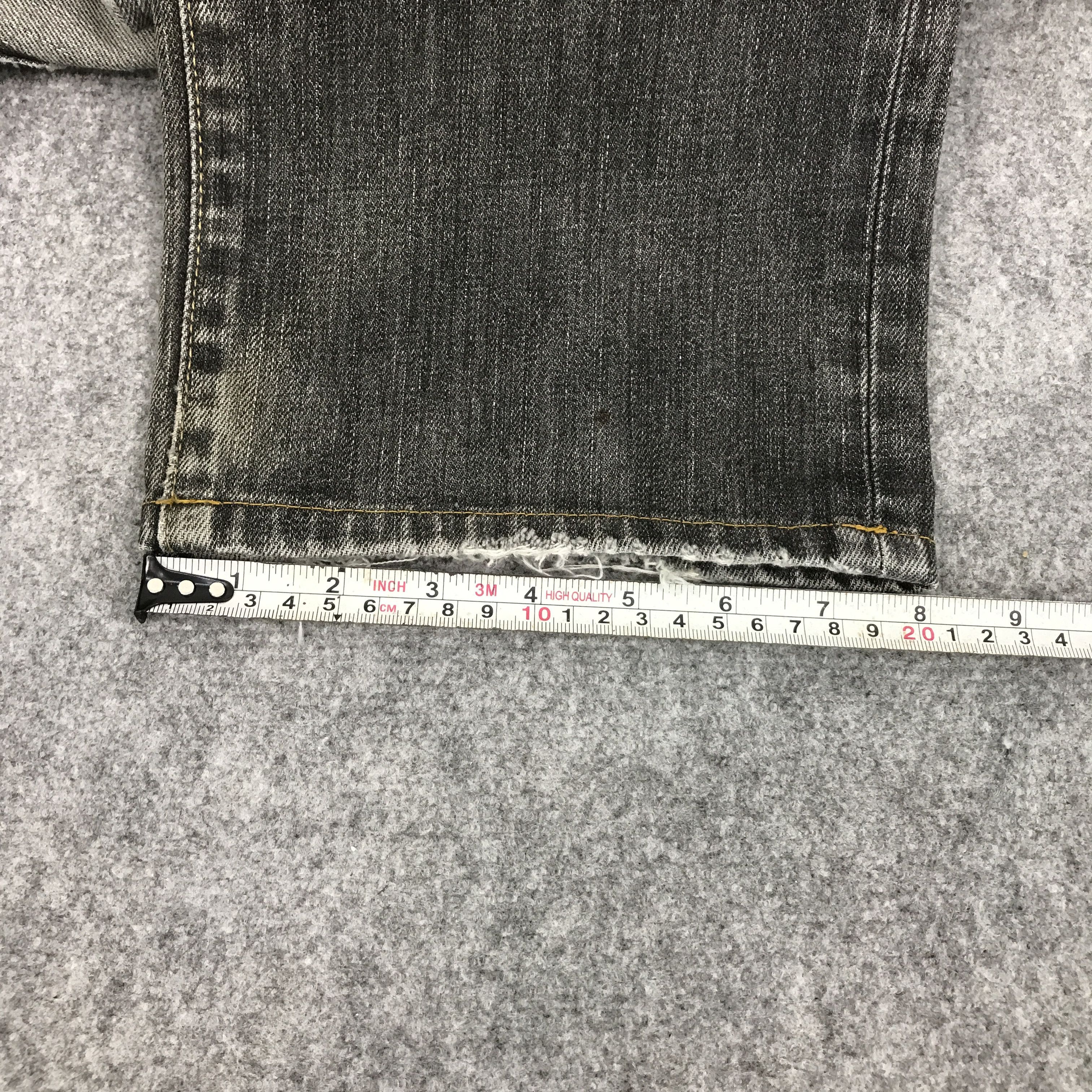 Japanese Brand × Uniqlo JAPANESE ORIGINAL UNIQLO DISTRESSED PANTS JEANS Size US 32 / EU 48 - 15 Thumbnail