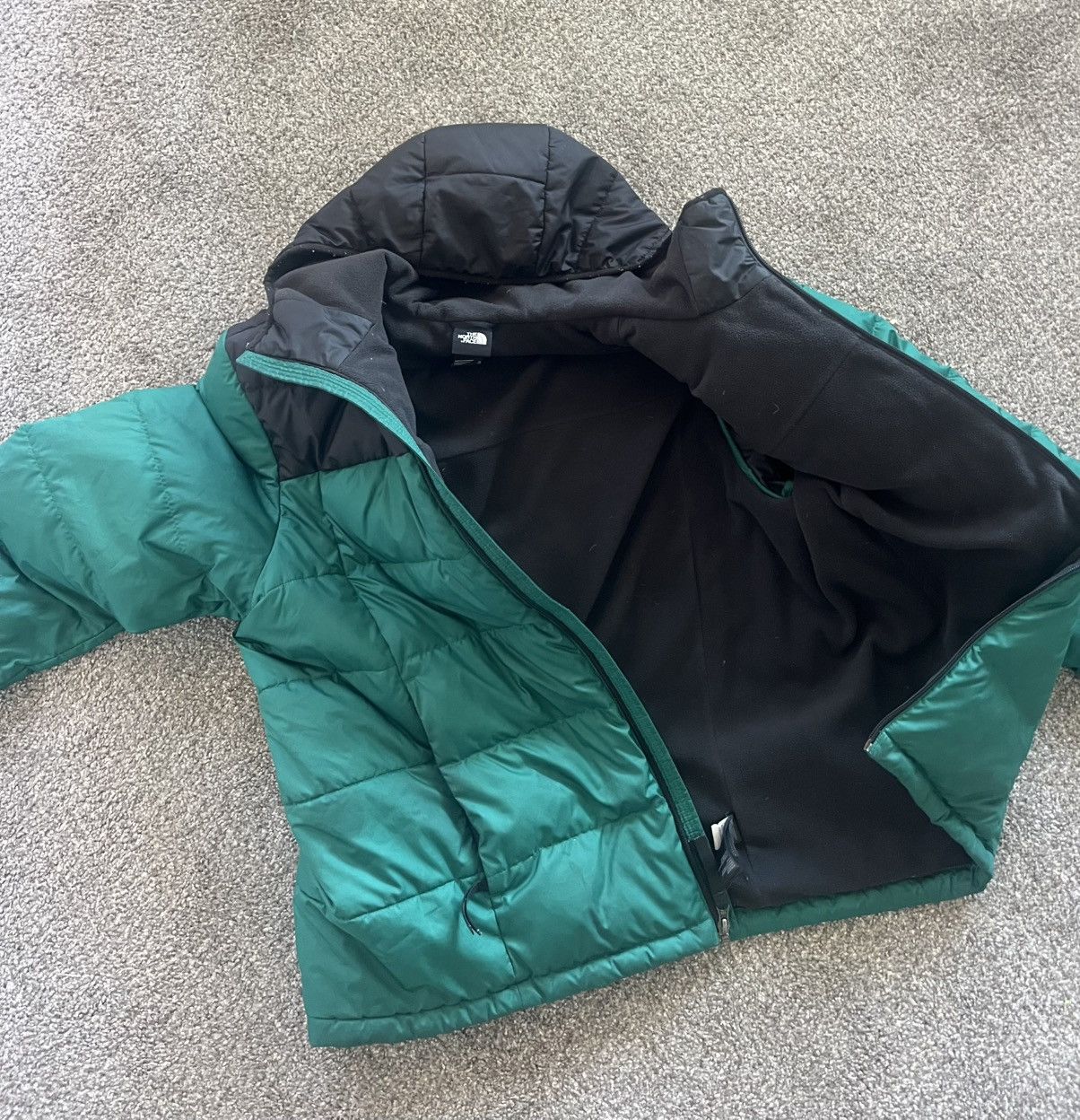 The North Face Green and black North face puffer Size US XL / EU 56 / 4 - 1 Thumbnail