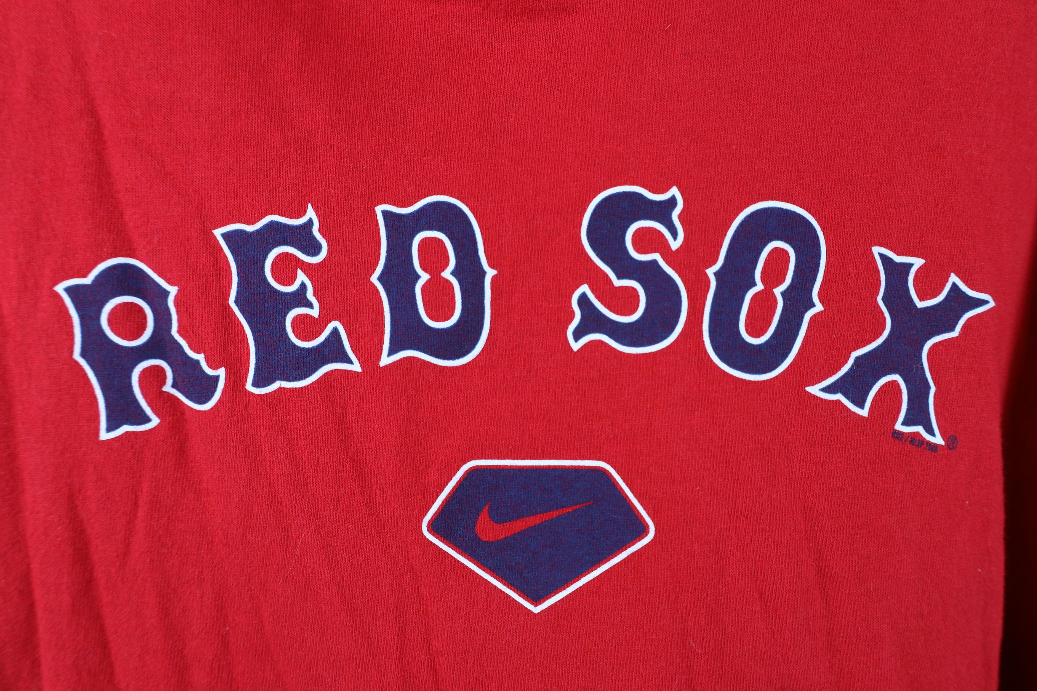 Nike Vintage Nike Swoosh Boston Red Sox Long Sleeve T-Shirt Size US L / EU 52-54 / 3 - 4 Thumbnail