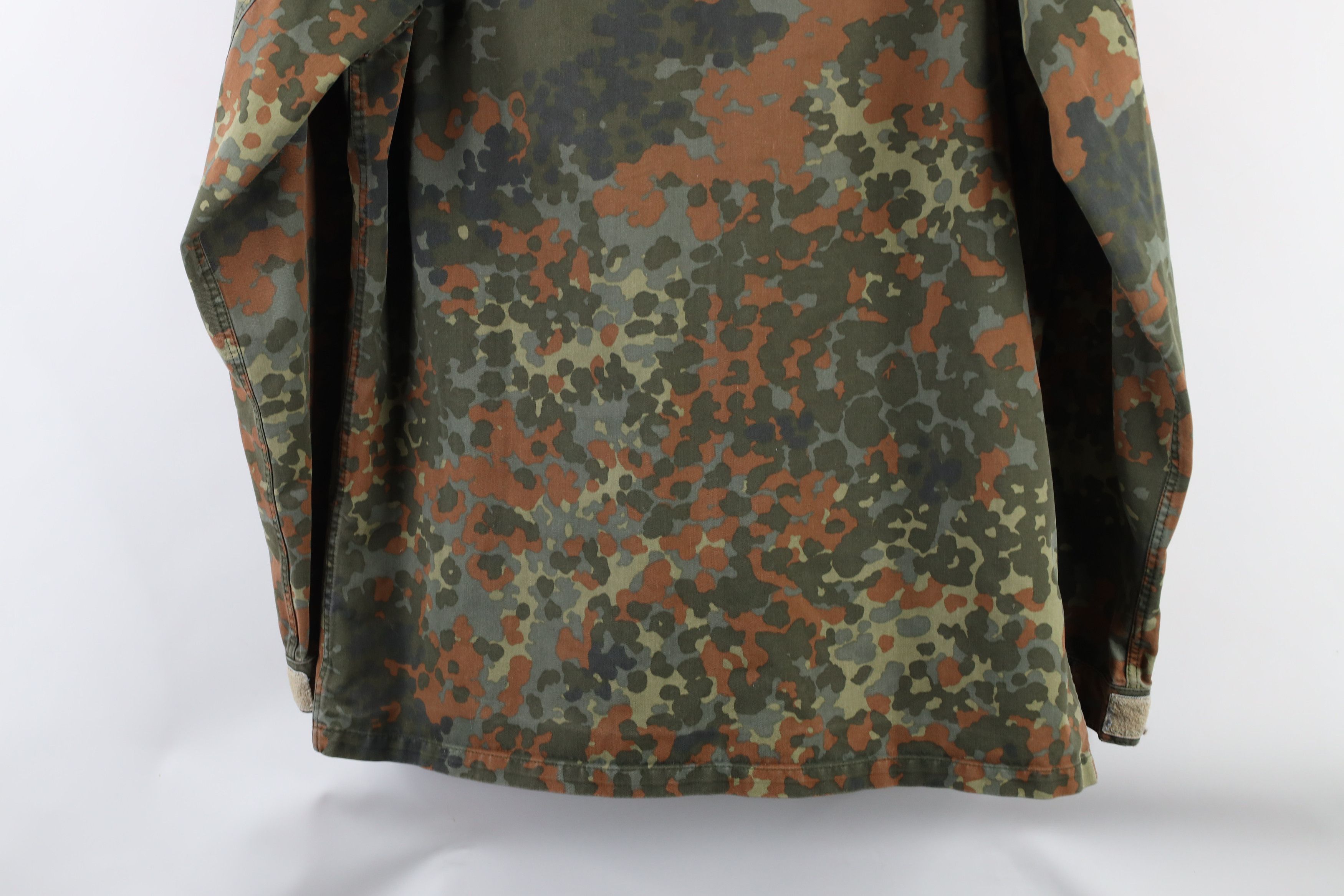 Vintage Vintage 90s German Military Camouflage Combat Field Jacket Size US L / EU 52-54 / 3 - 16 Thumbnail
