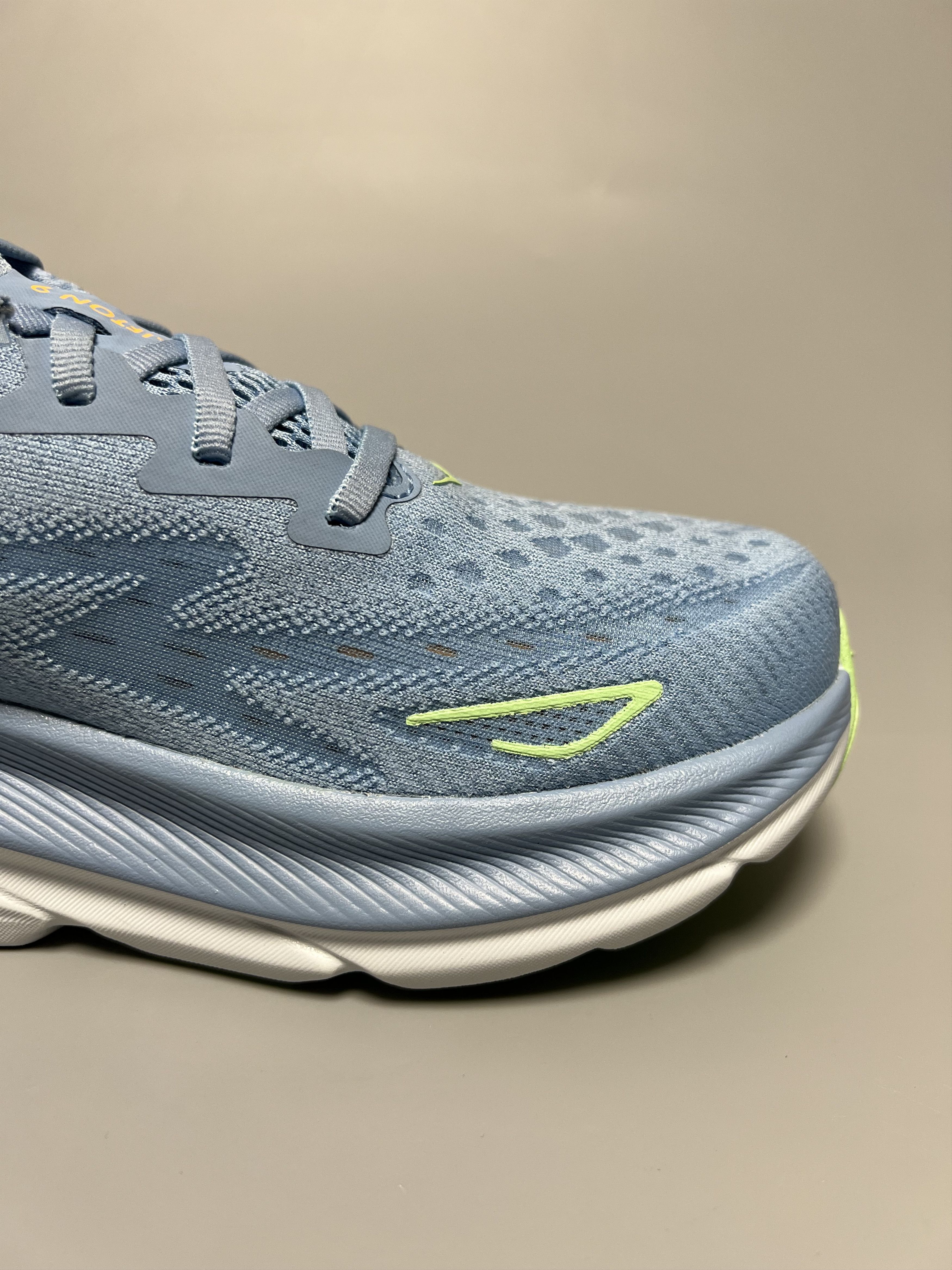 Hoka 9D Hoka One One Clifton 9 Running Shoes Walking Gym Size US 9 / EU 42 - 7 Thumbnail