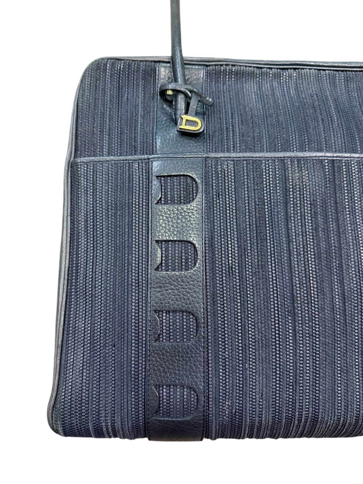 Delvaux RARE VINTAGE DELVAUX LONG SHOULDER BAG Size ONE SIZE - 16 Thumbnail