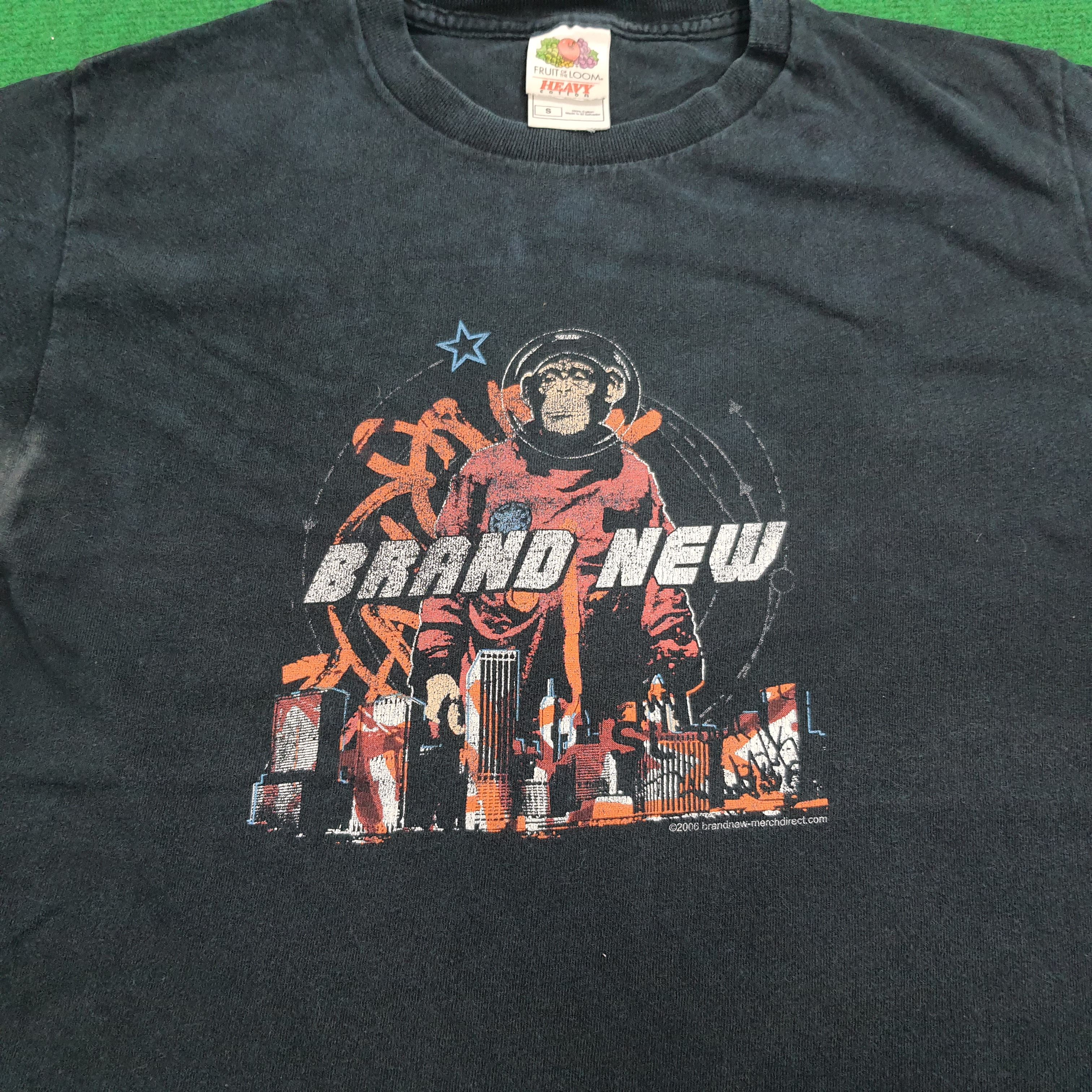 Band Tees Brand New Rock Band Album T-shirt Size US S / EU 44-46 / 1 - 2 Thumbnail