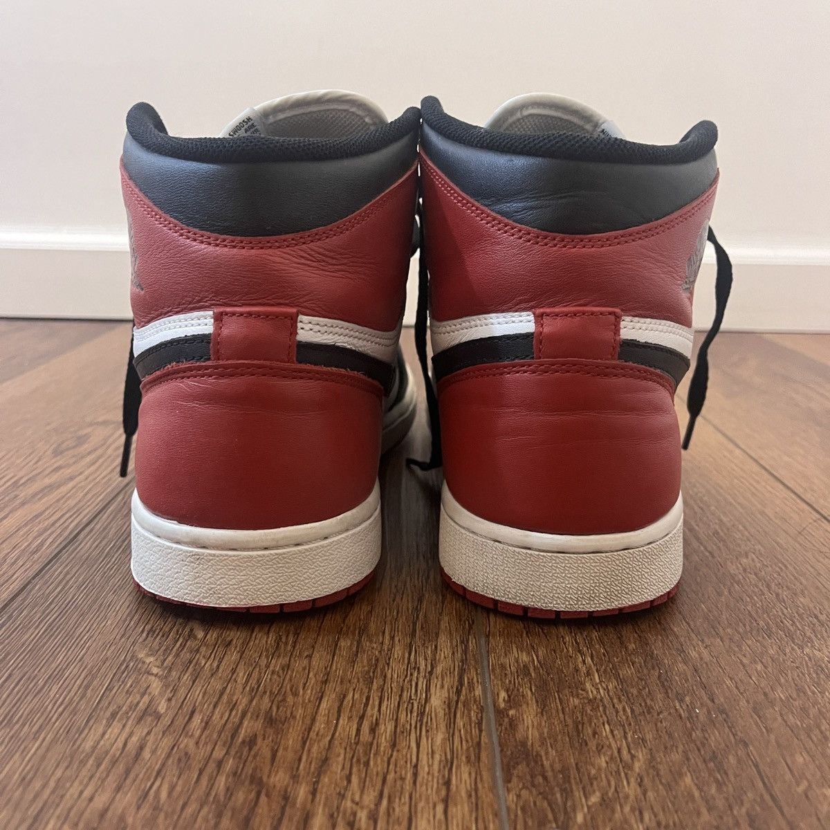 Jordan Brand × Nike Air Jordan 1 Retro OG 2013 High Black Toe Size US 11.5 / EU 44-45 - 5 Thumbnail