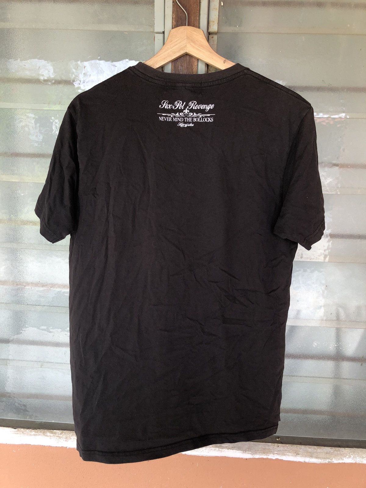 Japanese Brand Vintage Sex Pot Revenge Royal Class Shirt Tee Size US L / EU 52-54 / 3 - 8 Thumbnail