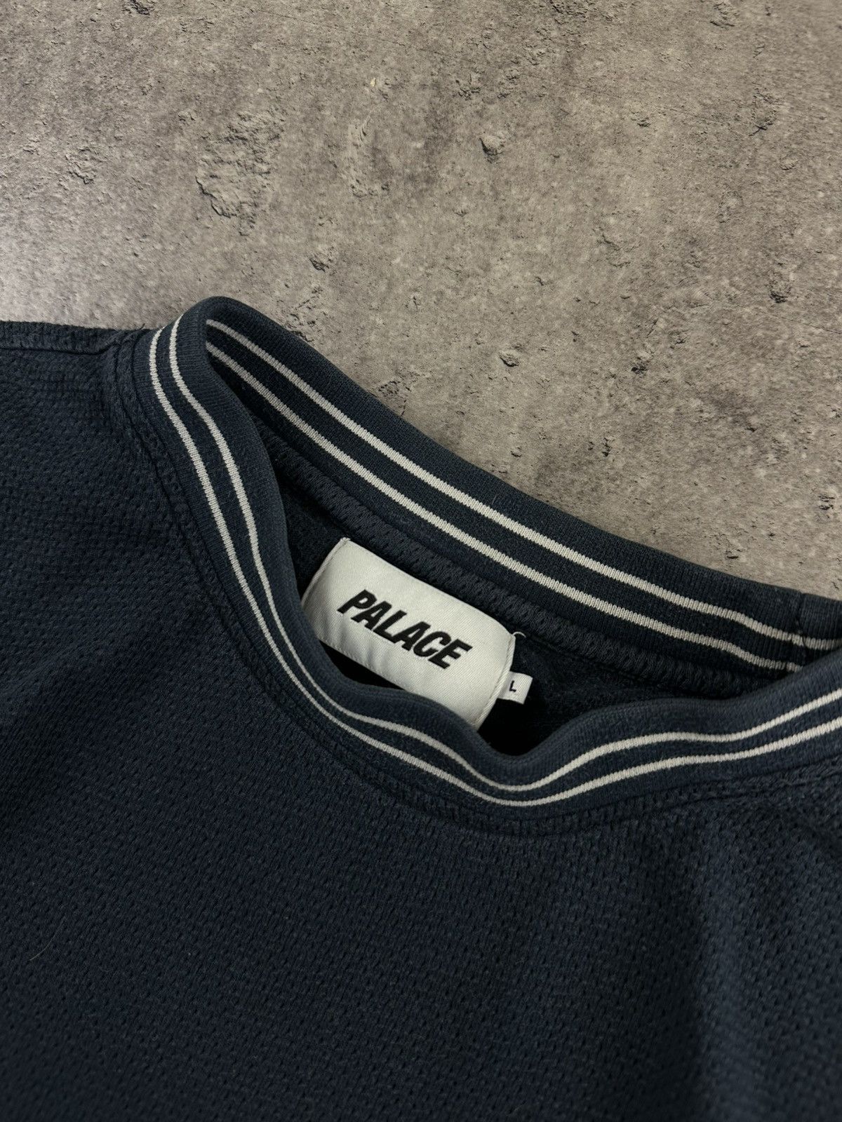 Palace T-shirt tee Palace navy classic regular shirt boxy Size US L / EU 52-54 / 3 - 3 Thumbnail