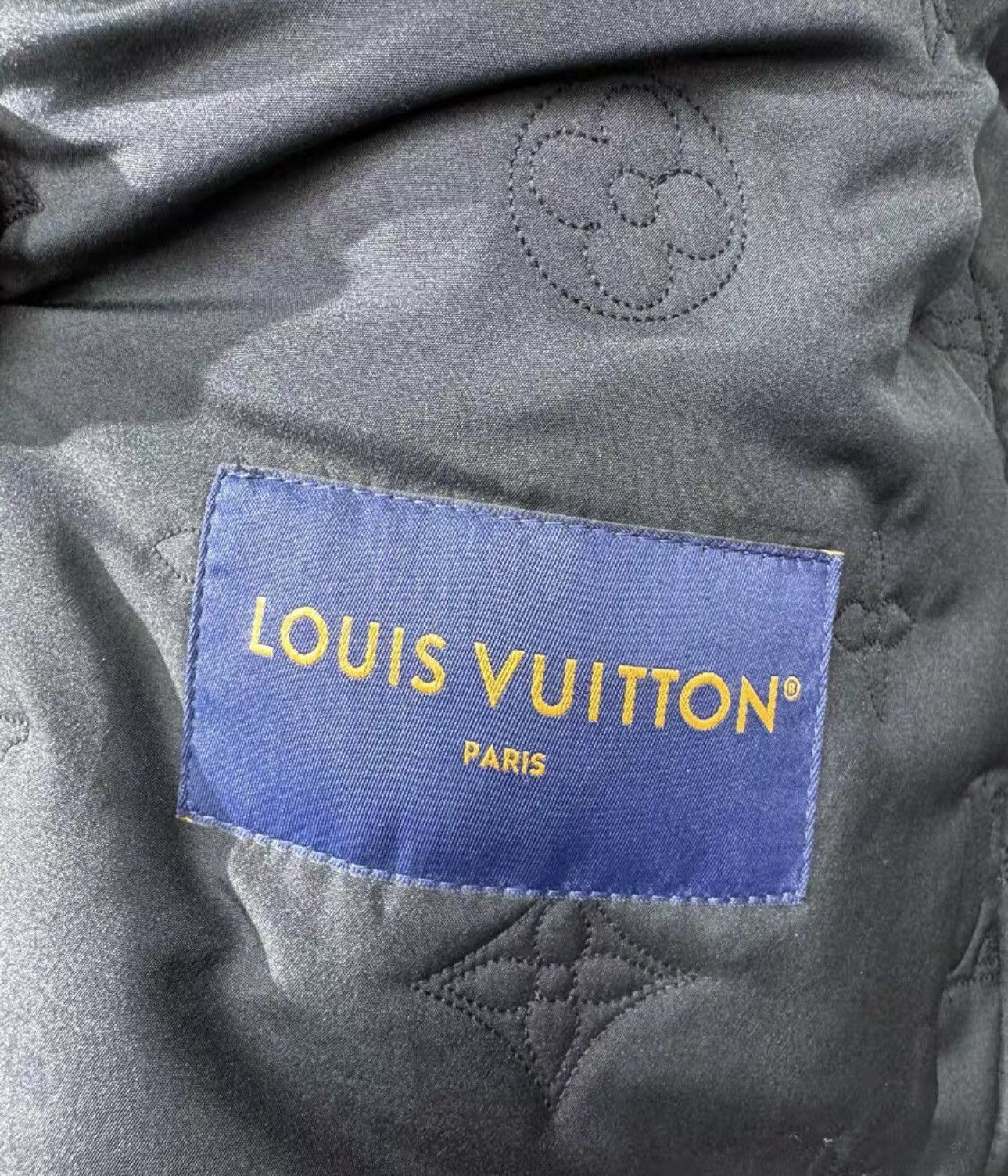 Louis Vuitton Louis Vuitton Placed MNG Fur Hood Denim Blouson Jacket Size US S / EU 44-46 / 1 - 5 Thumbnail
