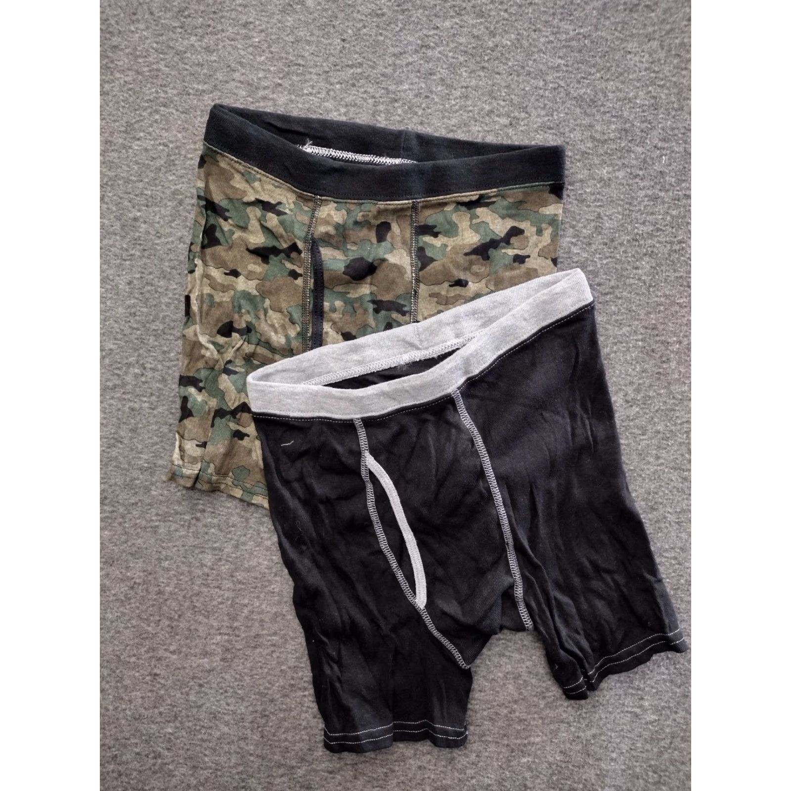 Hanes Hanes Men's Boxers Shorts Multicolor Underwear 2 Pack XL Camouflage Boxer Short Mens XL Multicolor Camouflage Hanes Boxers 2 Pack Underwear Black/Camo Size US 39 - 3 Thumbnail