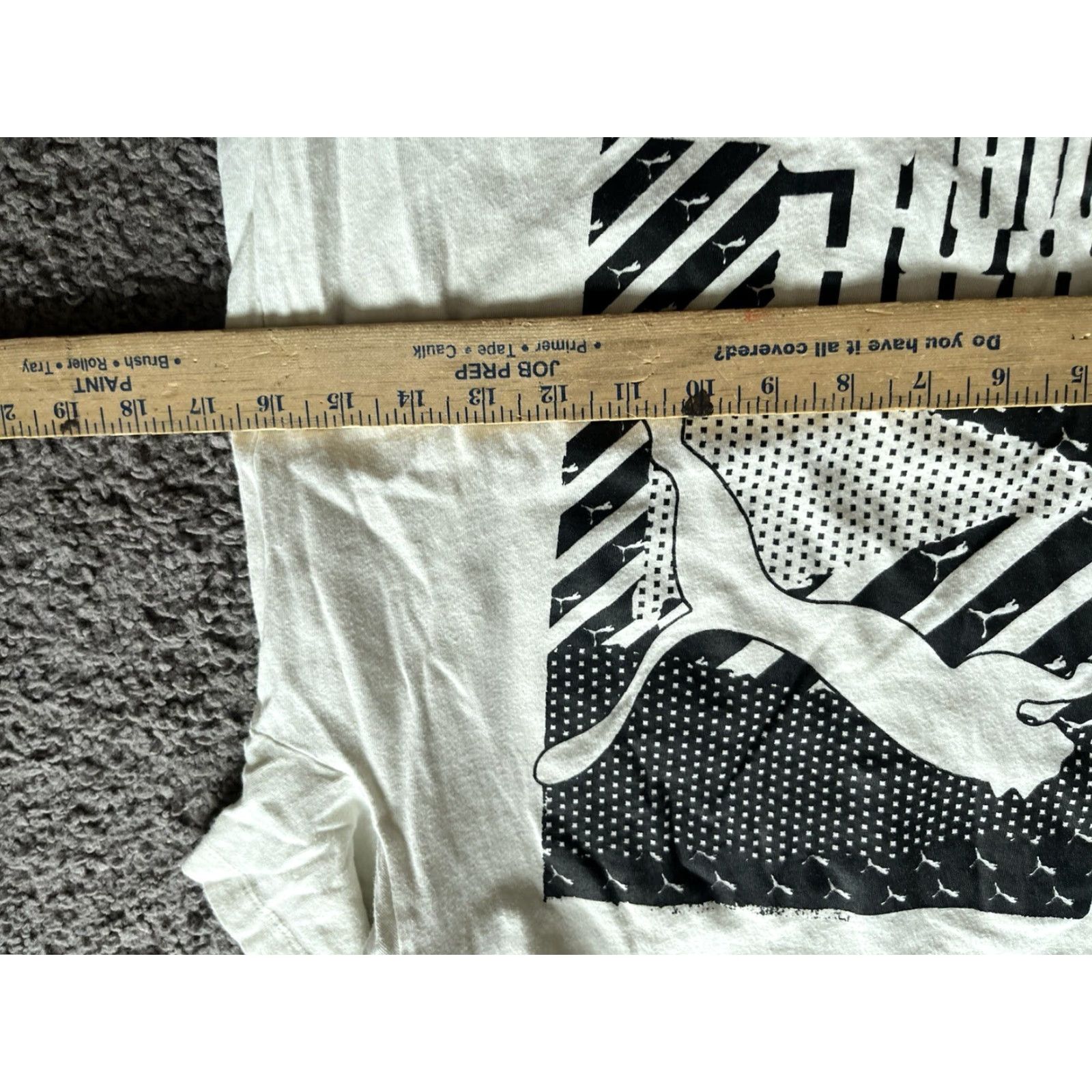 Puma PUMA Shirt Mens Small White Short Sleeve Basic Graphic Logo Tee Crew Neck Cotton T-Shirt Sports Logo Mens Small White Graphic Tee Size US S / EU 44-46 / 1 - 5 Thumbnail