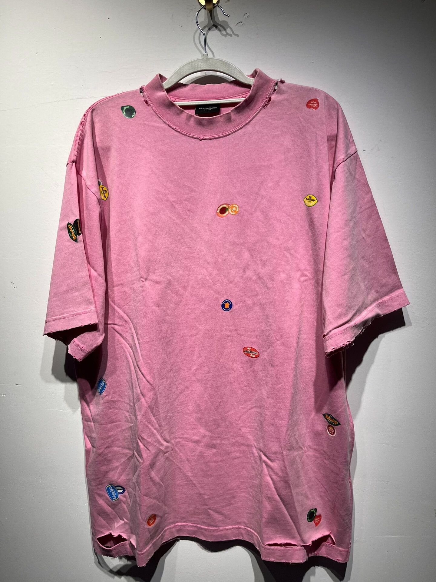 Balenciaga Balenciaga Printed Pink T-Shirt S Women Size S / US 4 / IT 40 - 1 Thumbnail