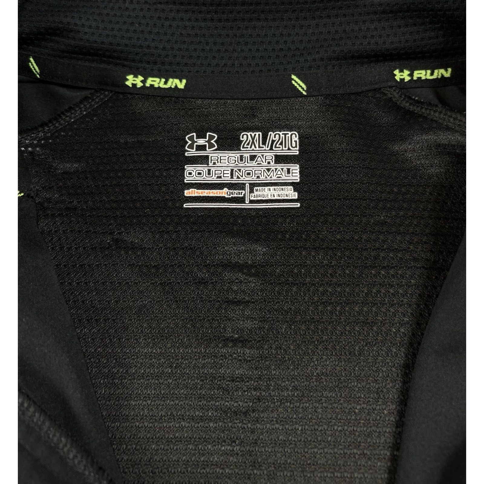 Under Armour VINTAGE Under Armour Allseason Mens 1/4 Zip Pullover Shirt 2XL Black Long Sleeve Zip Refective wear Size US XXL / EU 58 / 5 - 5 Thumbnail