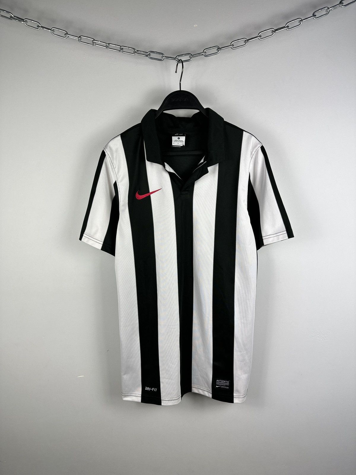 Nike × Vintage Blokecore 🔥 Vintage Nike Stripped Jersey Size US S / EU 44-46 / 1 - 1 Thumbnail