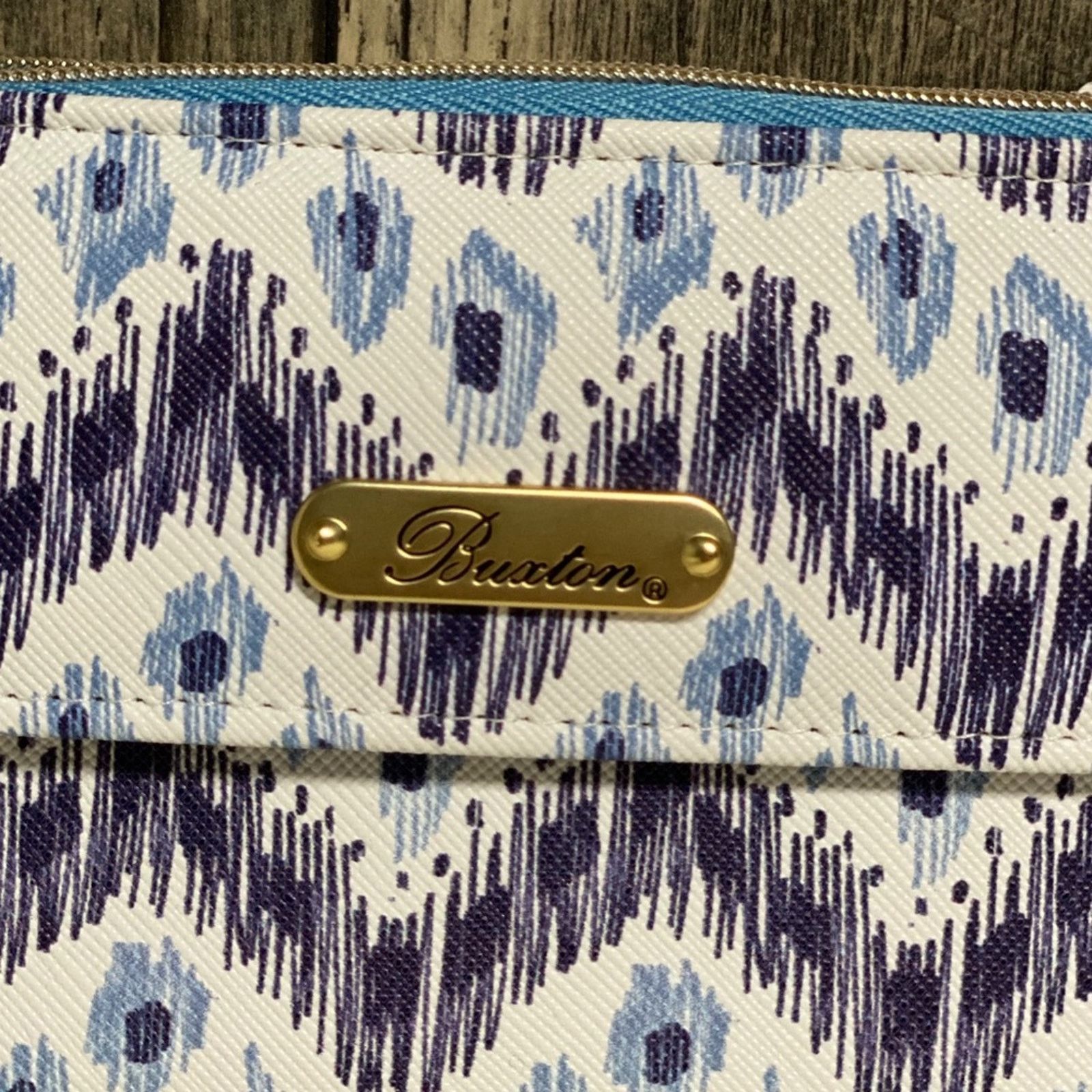 Goods NWT Buxton Chevron Pattern Multi Compartment Tassel Wallet Size ONE SIZE - 3 Thumbnail