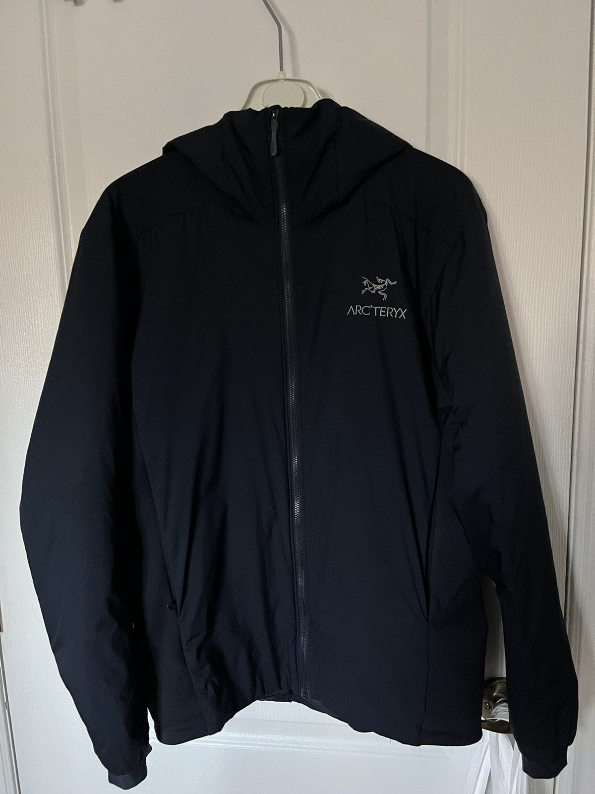 image of Arcteryx Arc’Teryx Atom Hoody in Navy, Men's (Size XS)