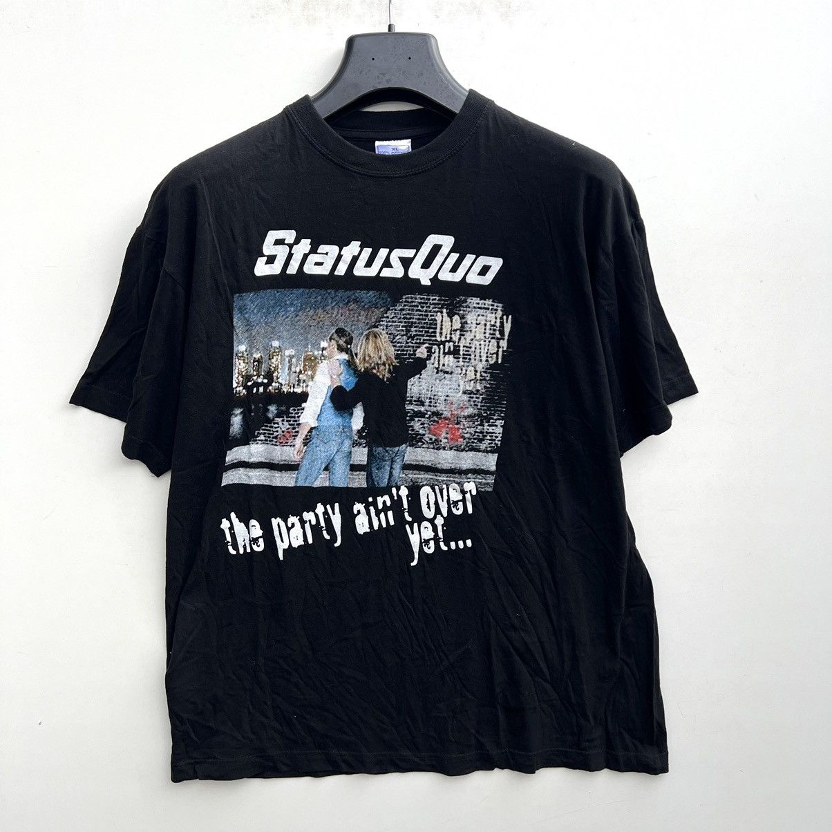Band Tees × Vintage Vintage Status Quo 90s World Tour T- Shirt Rock Rare Size US XL / EU 56 / 4 - 1 Thumbnail